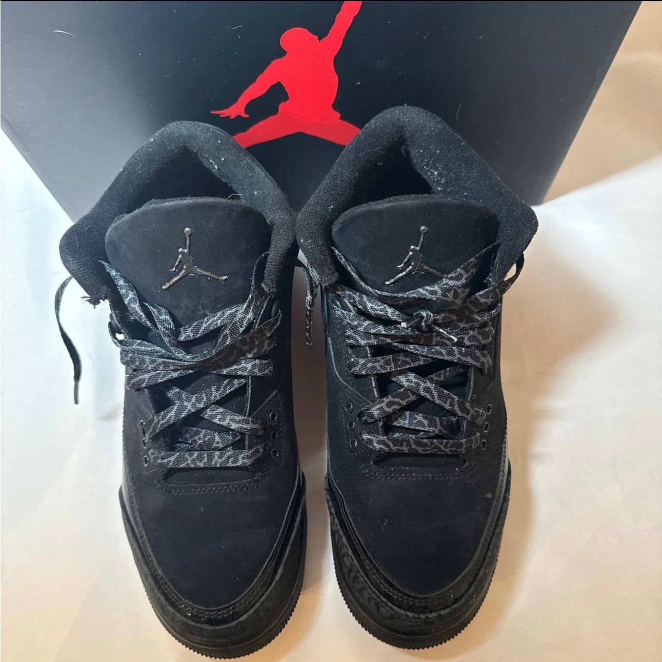 Jordan Brand × Nike Size 6.5 - Air Jordan 3 Retro GS Black Cat 2025 Men's Shoes Size US 6.5 / EU 39-40 - 4 Thumbnail