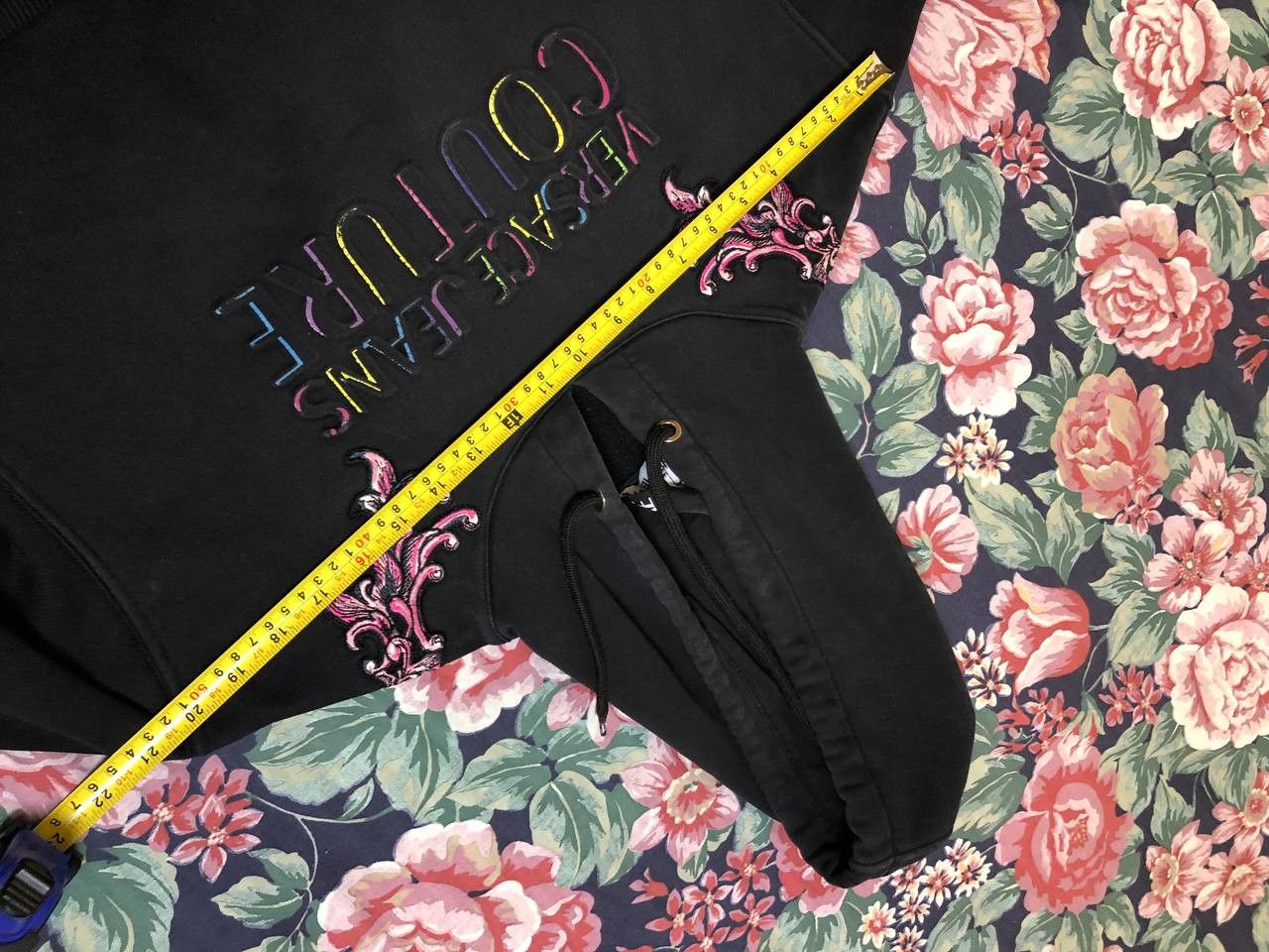 Versace Jeans Couture Versace Jeans Couture black big gold logo hoodie Size XS / US 0-2 / IT 36-38 - 11 Thumbnail