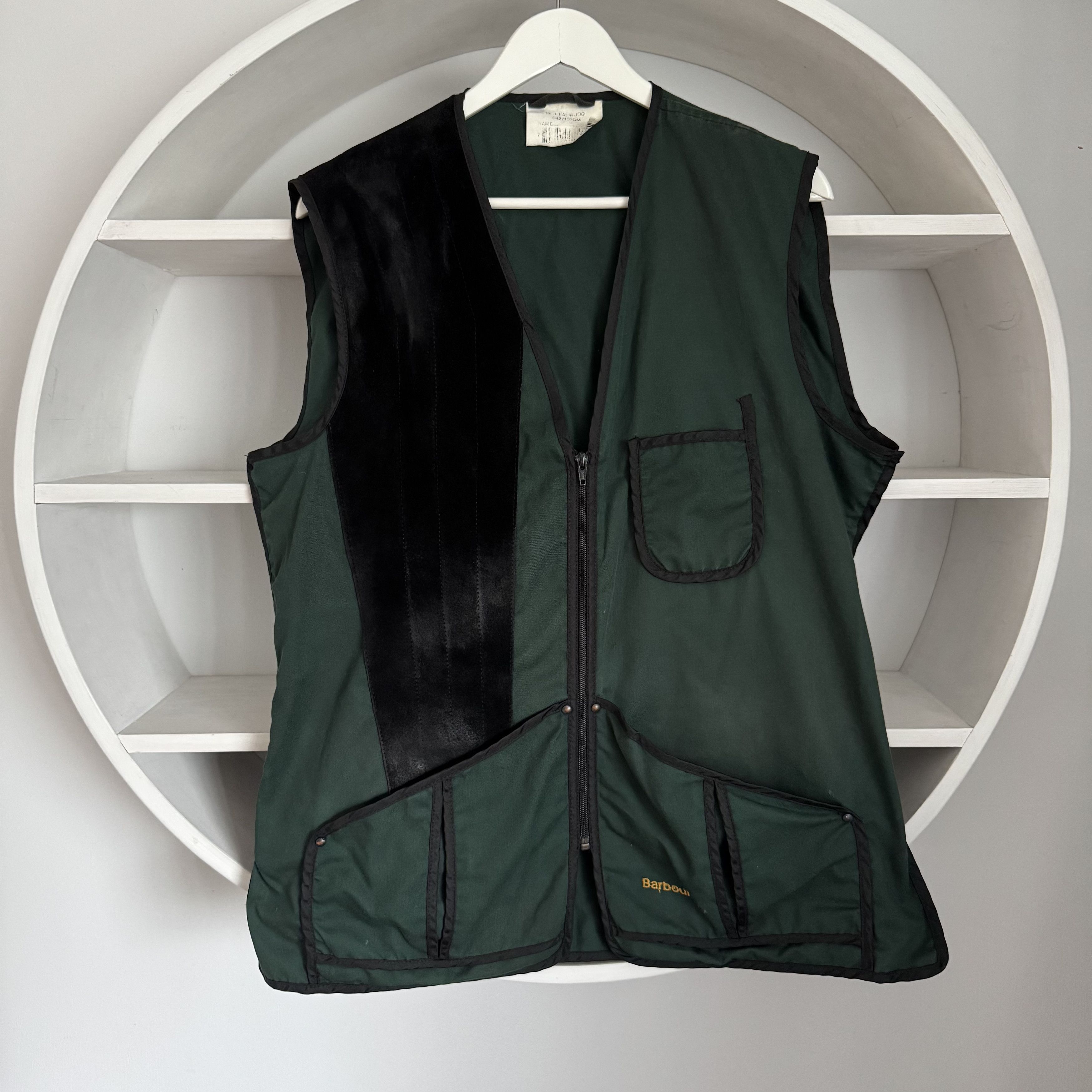Vintage Rare Men's BARBOUR G1660 HARWOOD Hunting Gilet Suede