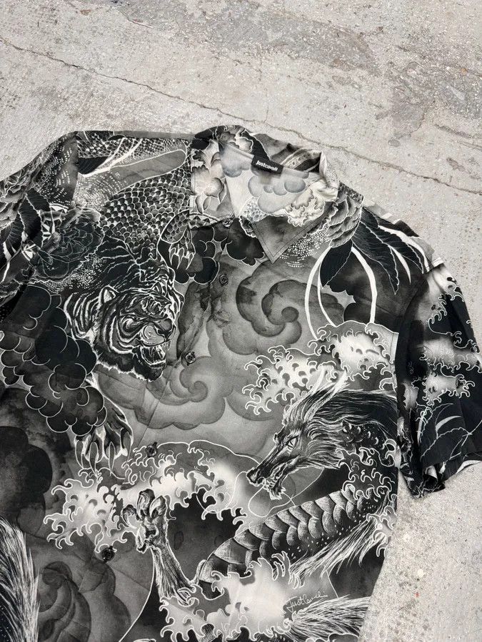 Just Cavalli SS2018 Cavalli Tiger Fantasia Black & White Shirt Size US M / EU 48-50 / 2 - 4 Thumbnail