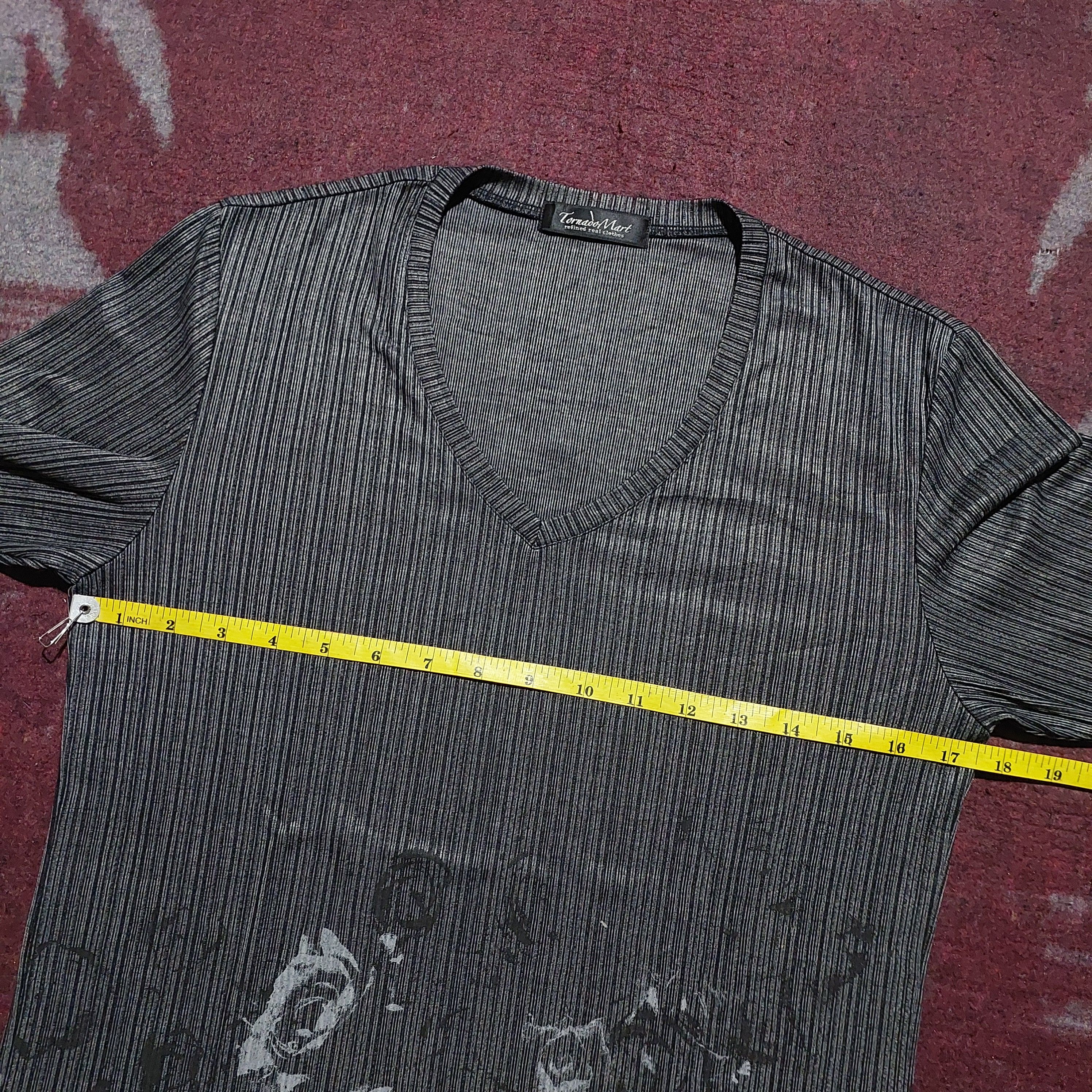 Tornado Mart Tornado mart japan v-neck flower long sleeve Size US M / EU 48-50 / 2 - 10 Thumbnail