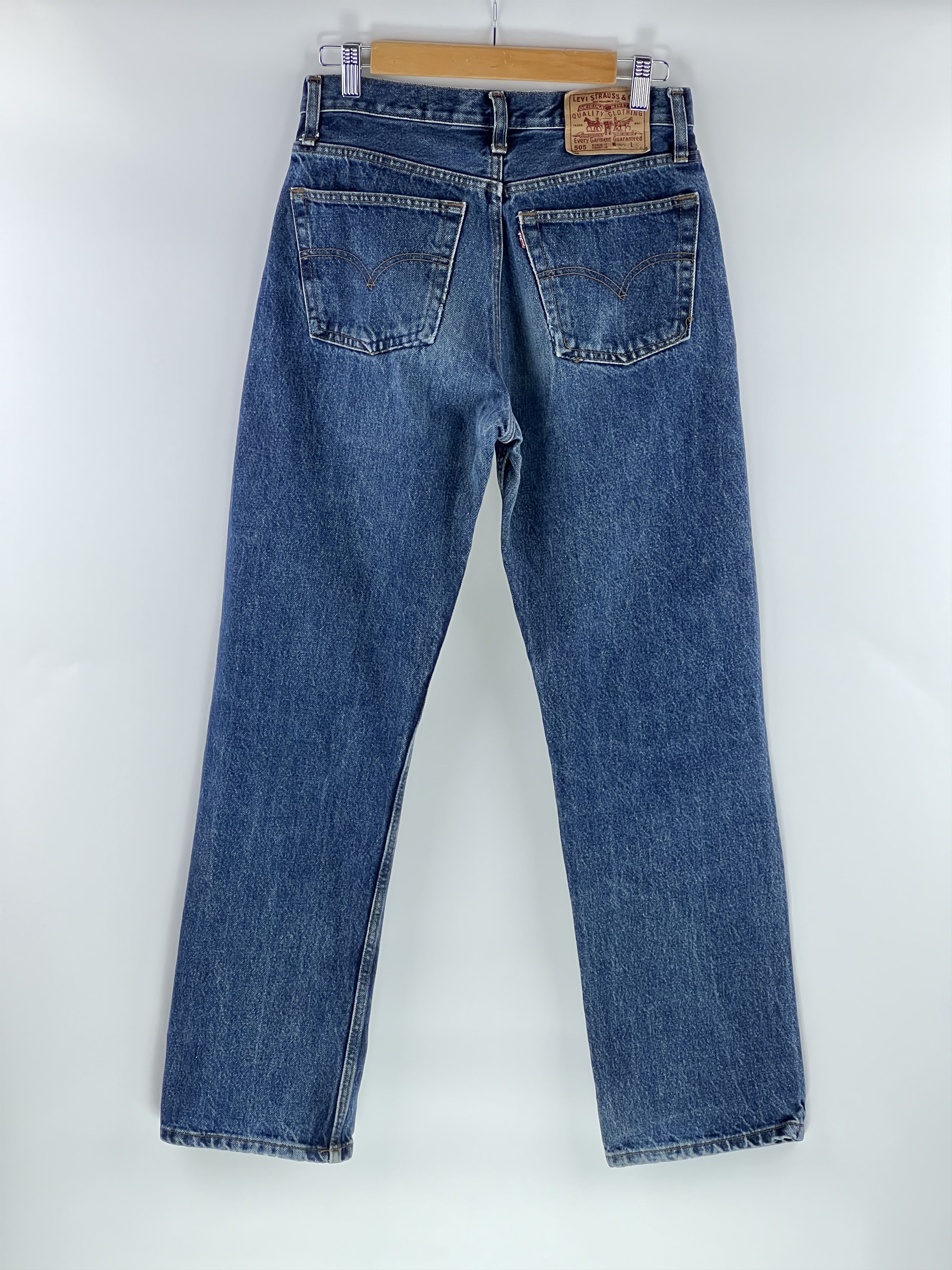 Levi's Vintage Clothing 90s VTG Levis 505 Men's Blue Distressed Jeans Size 32x32 Size US 32 / EU 48 - 2 Thumbnail