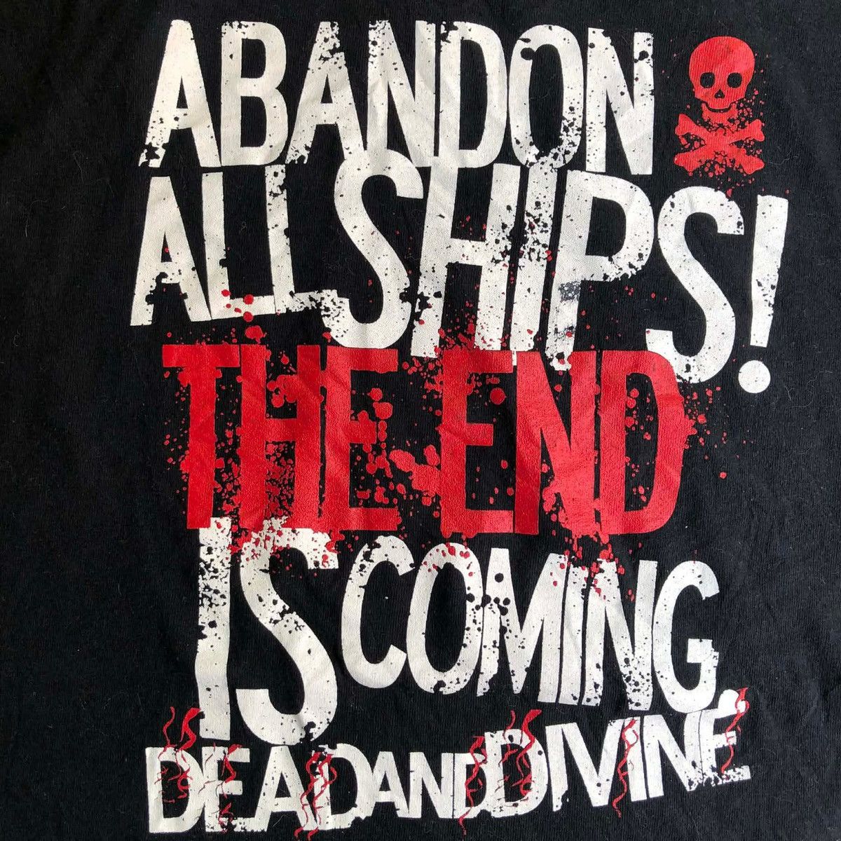 Band Tees Abandon All Ships & Dead and divine tour metalcore band tee Size US M / EU 48-50 / 2 - 2 Thumbnail