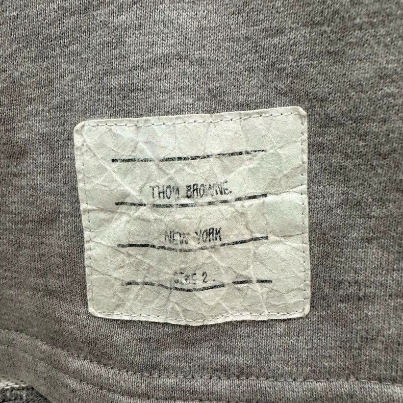 Thom Browne Thom Browne size2 Gray shorts Size US 26 / EU 42 - 4 Thumbnail