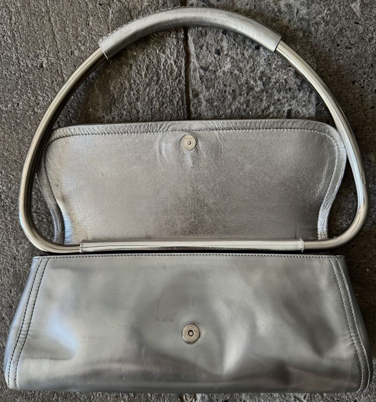 Prada Archive Prada - Miuccia - SS2003 - Silver Metal Swing Bag Size ONE SIZE - 18 Thumbnail