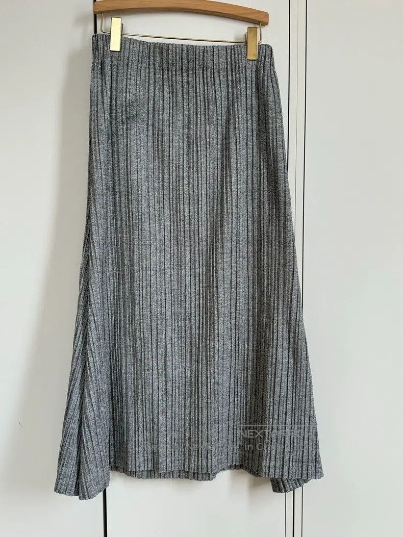 Other Issey Miyake size:5 Woven Texture Midi Skirt Size 22" - 3 Thumbnail