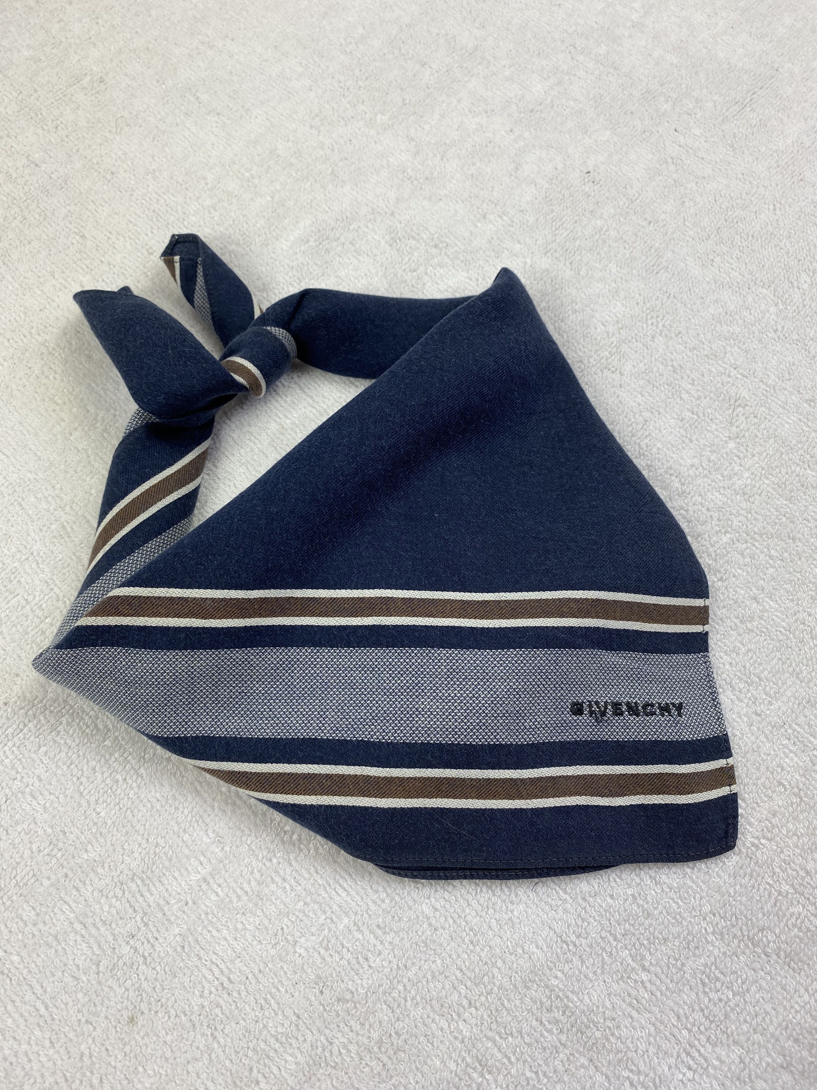 Vintage Givenchy Bandana / Handkerchief / Neckerchief Size ONE SIZE - 2 Thumbnail