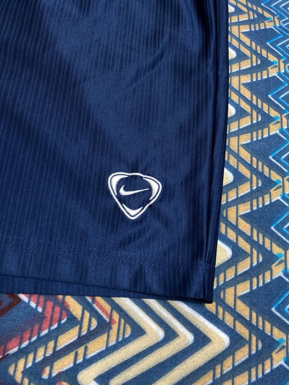 Nike blue shorts sportwear logo Y2K NIKE size S Vintage Size US 30 / EU 46 - 4 Thumbnail