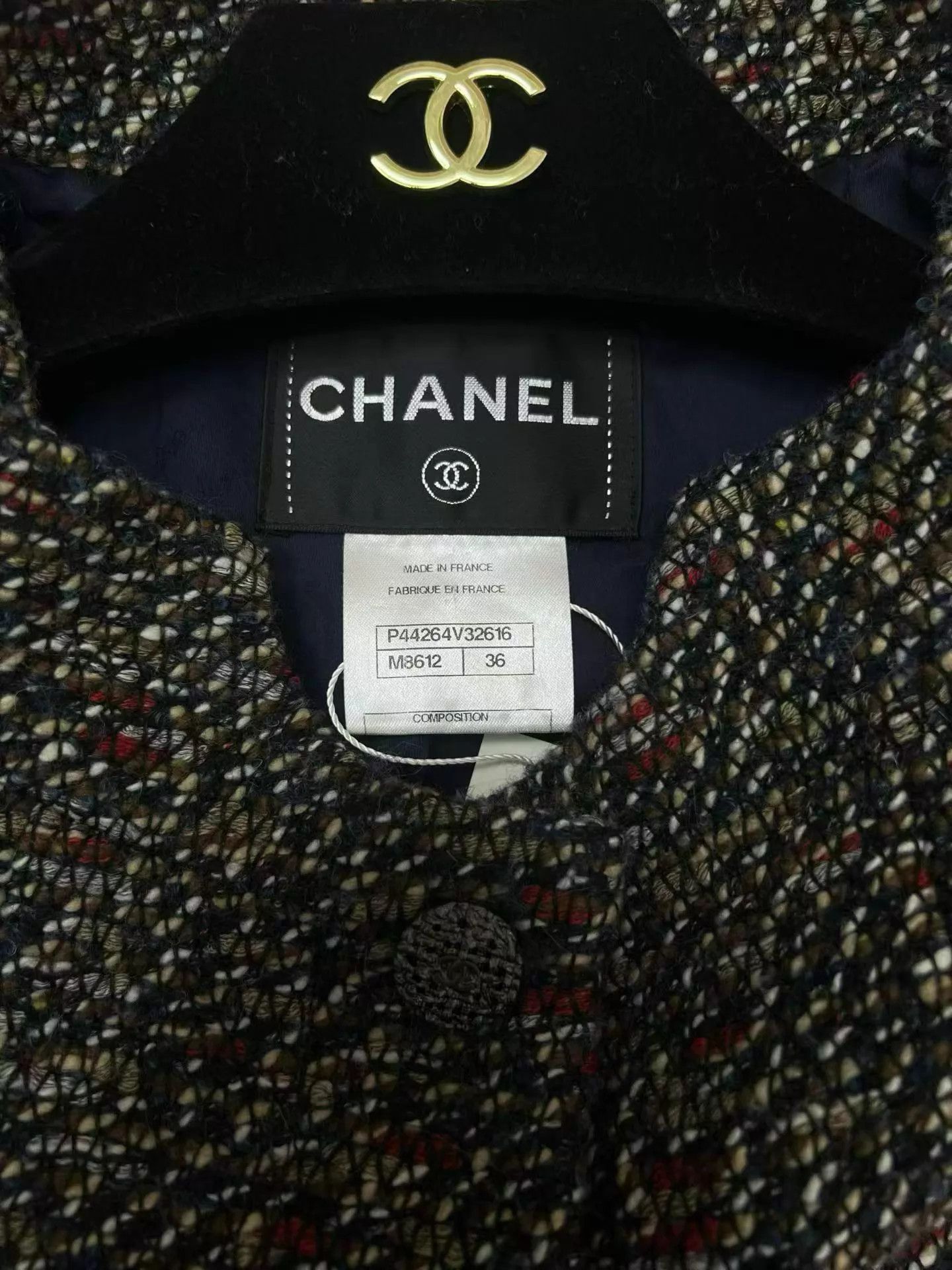 Chanel CHANEL tweed waisted short jacket 36 like new Size XS / US 0-2 / IT 36-38 - 4 Thumbnail