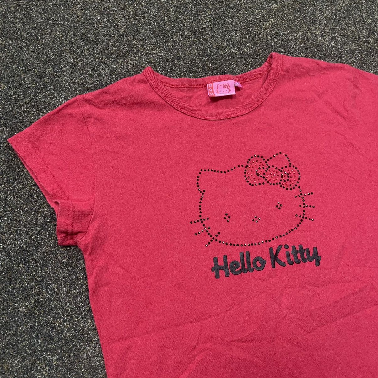 Japanese Brand Y2K Hello Kitty Rhinestone Pink Tee Japan Sanrio Babycore M Size M / US 6-8 / IT 42-44 - 2 Thumbnail