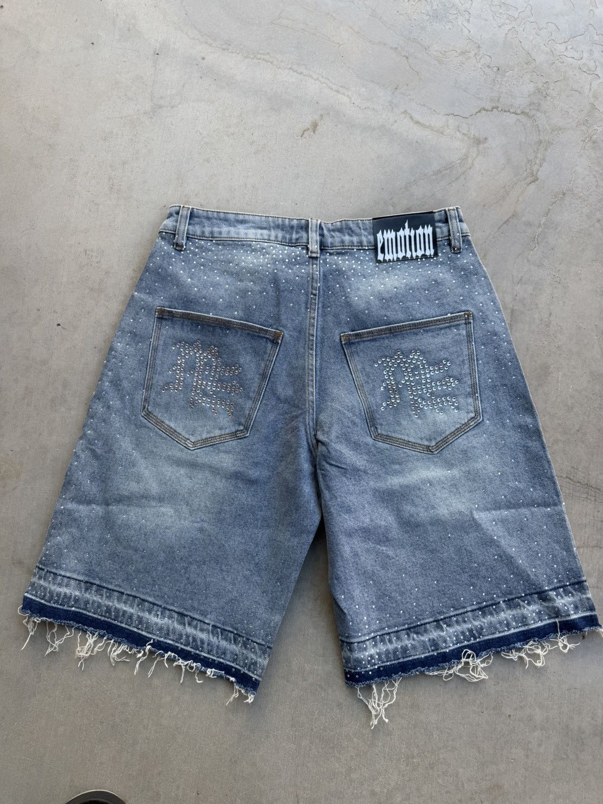 Other Mixed Emotions Rhinestone Denim Shorts 30 NWT Size US 30 / EU 46 - 2 Thumbnail