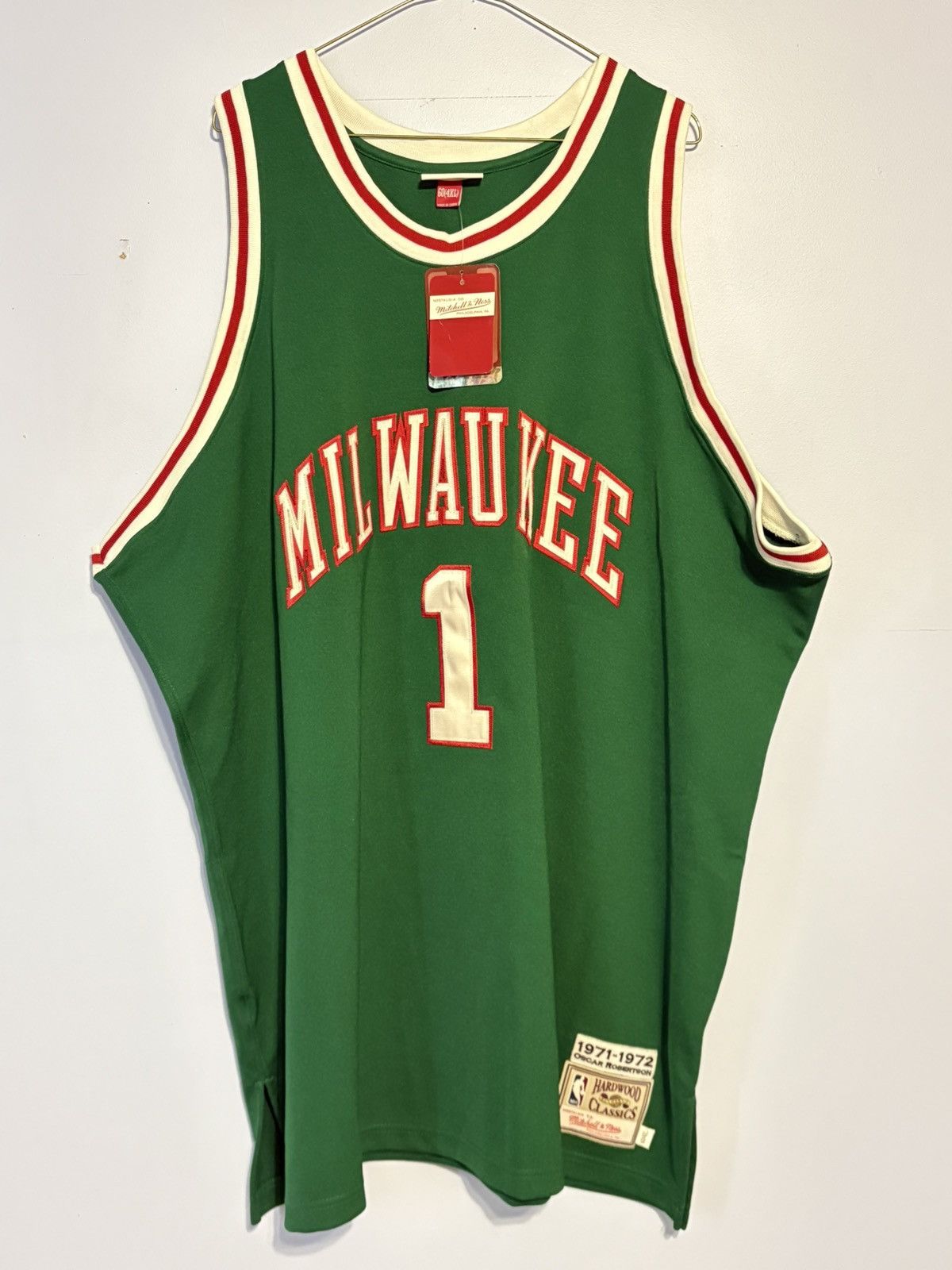 Mitchell & Ness 4XL New Oscar Robertson Mitchell Ness Jersey Size 60 Size US XXL / EU 58 / 5 - 1 Thumbnail