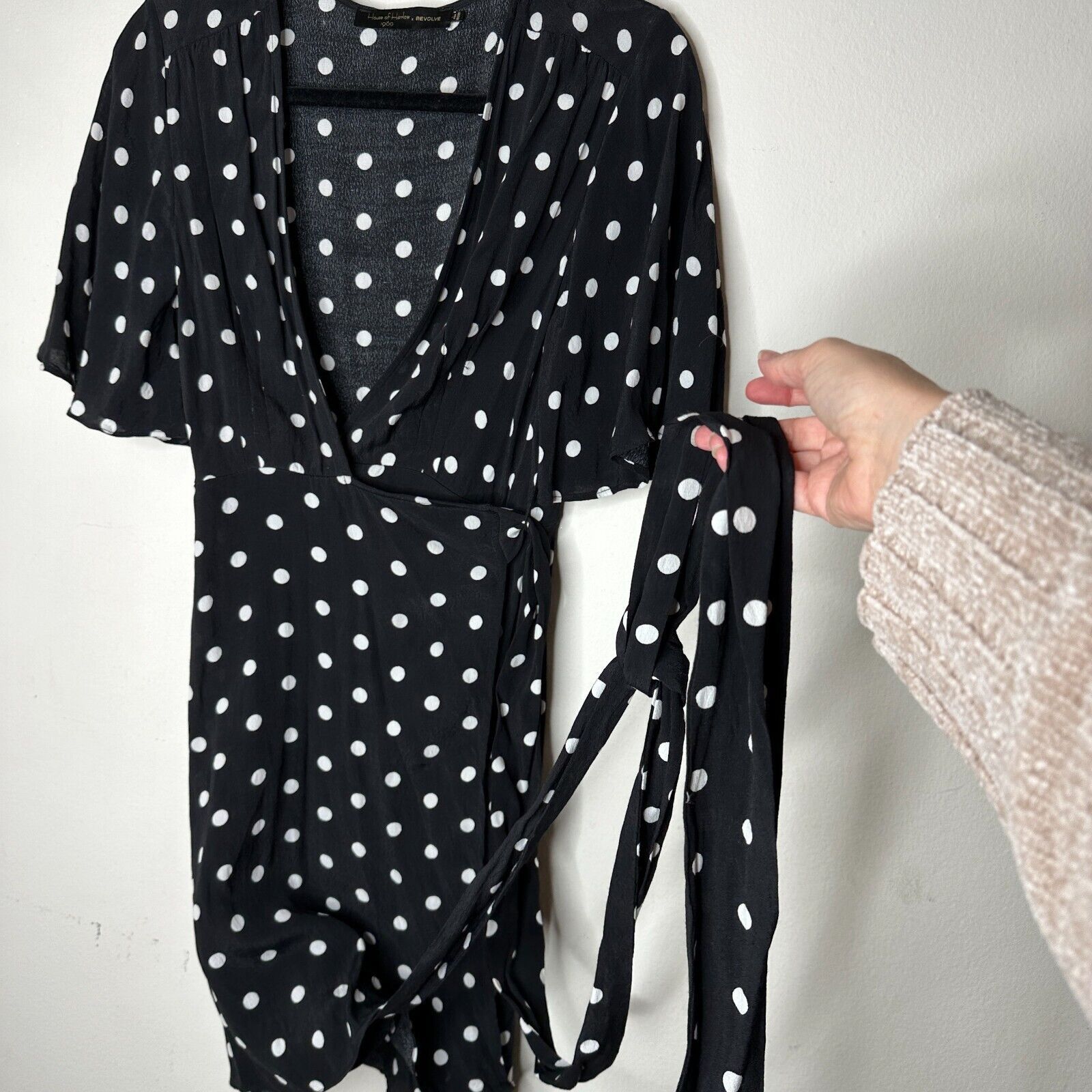 House of Harlow House of Harlow Polka Dot Harper Wrap Mini V-neck Tie L Size L / US 10 / IT 46 - 6 Thumbnail