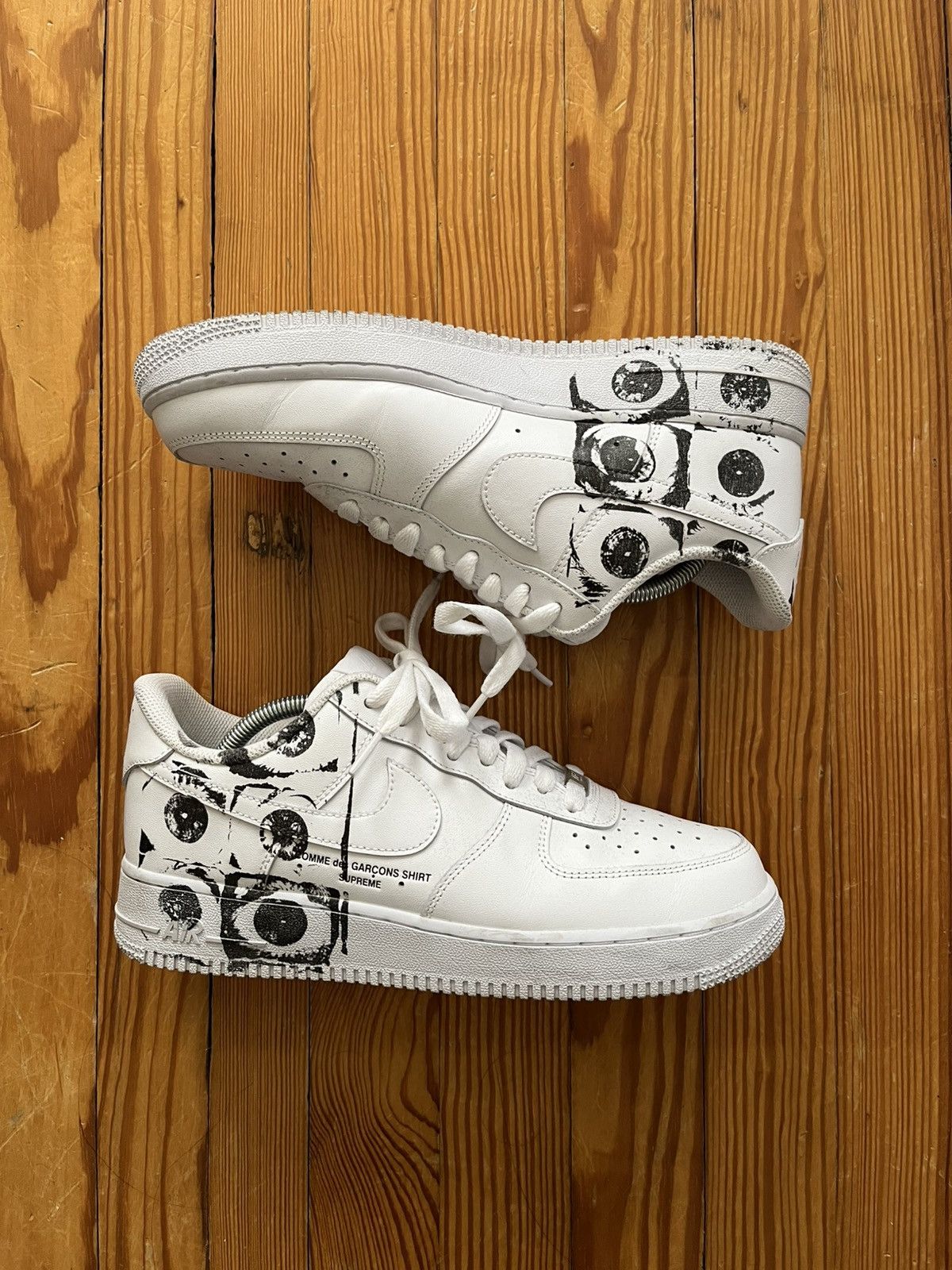 Comme des Garcons × Nike Comme Des Garcons Nike Supreme AF1 Eyes Leather White Size US 9.5 / EU 42-43 - 1 Thumbnail