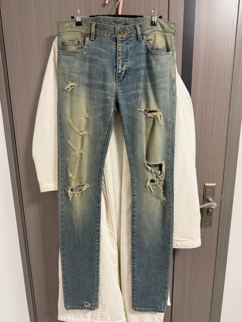 Saint Laurent Paris Saint Laurent Paris Destroy jeans Size US 29 - 1 Thumbnail