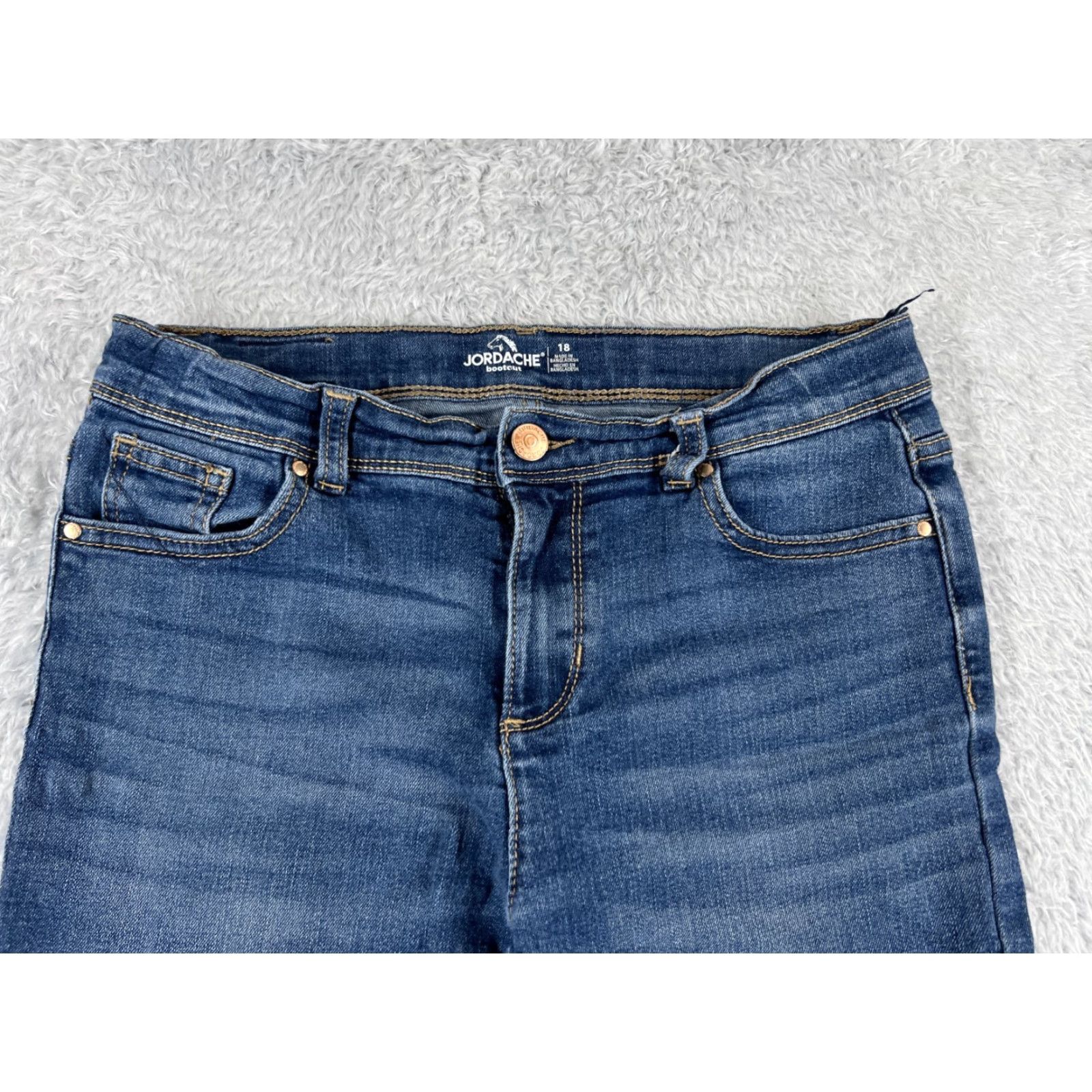 Jordache Jordache Jeans Pant Bootscut Denim Mid Rise 18 Juniors 26x27 Blue Cotton Blend Women 5-Pocket Distressed Embroidered Zipper 90s? (adjust if no decade) Size 40" / US 18 - 4 Thumbnail