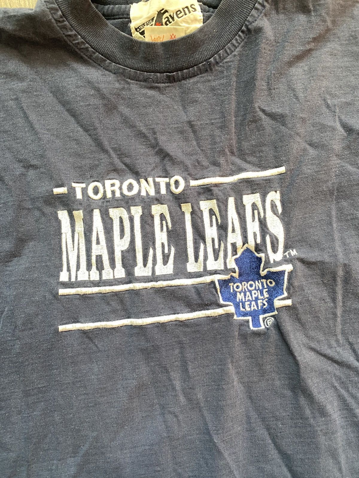 Other Vintage Toronto Maple Leafs Navy Blue T-Shirt from the 90s, Size US L / EU 52-54 / 3 - 2 Thumbnail