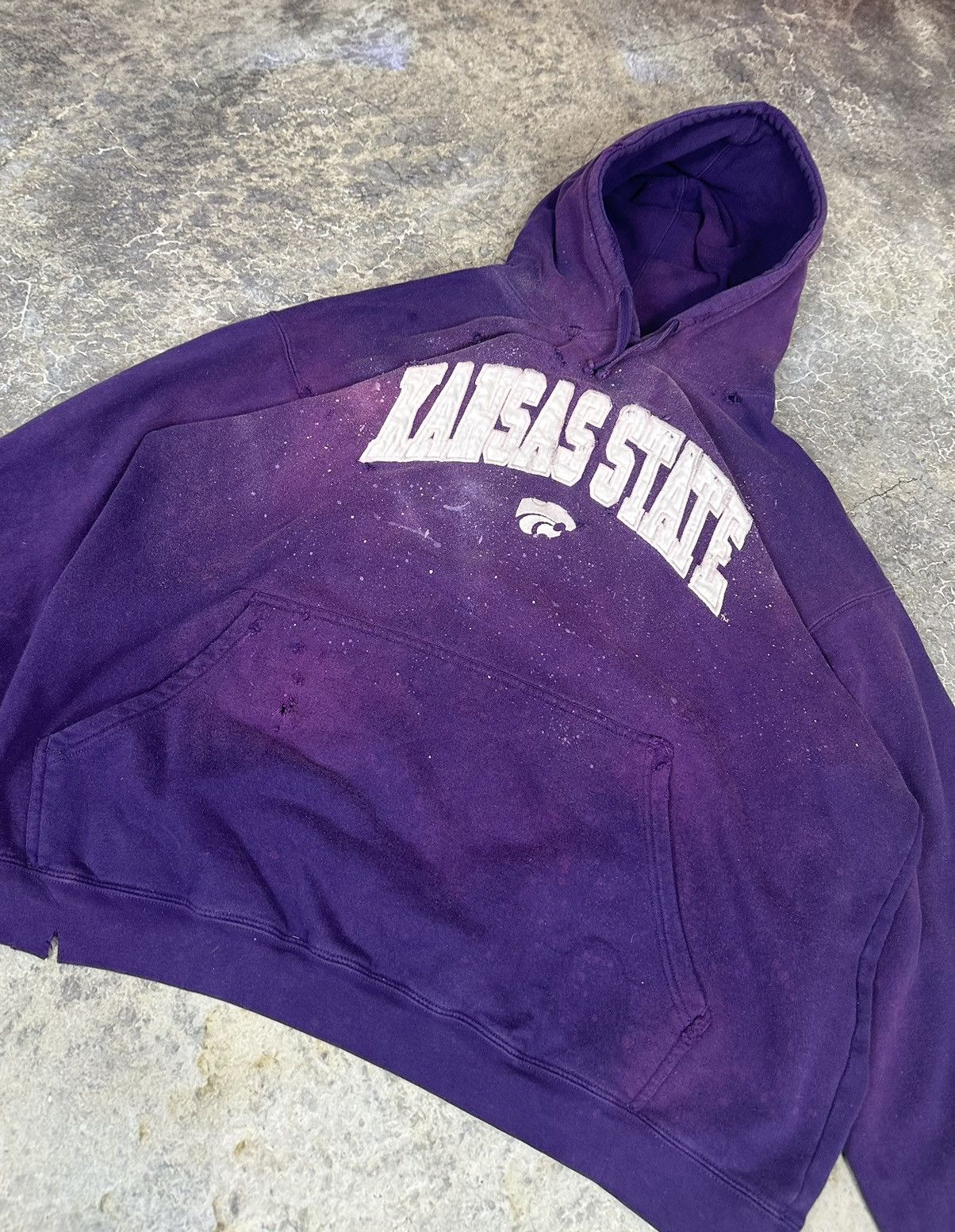 NCAA × Vintage Vintage Thrashed Kansas State Hoodie Size US XL / EU 56 / 4 - 2 Thumbnail