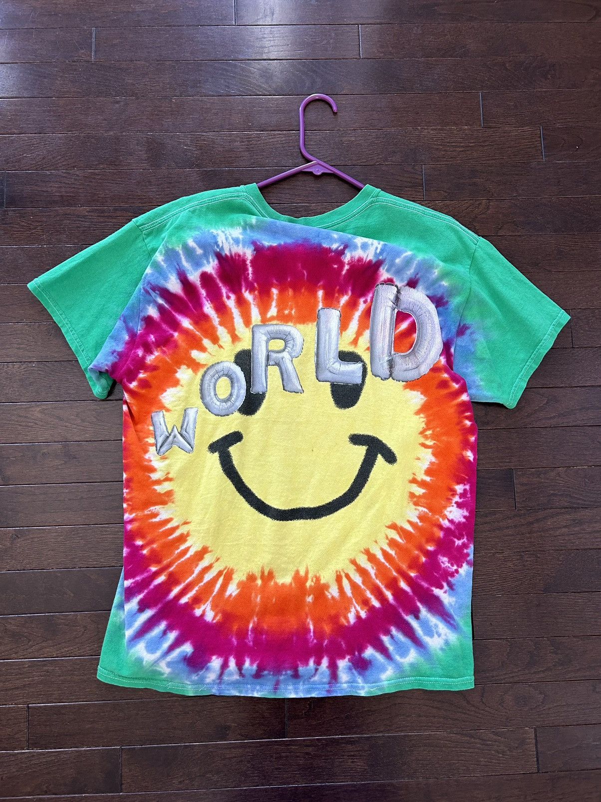 Travis Scott × Vintage Vintage Travis Scott Astroworld Smiley Tee Size US L / EU 52-54 / 3 - 3 Thumbnail