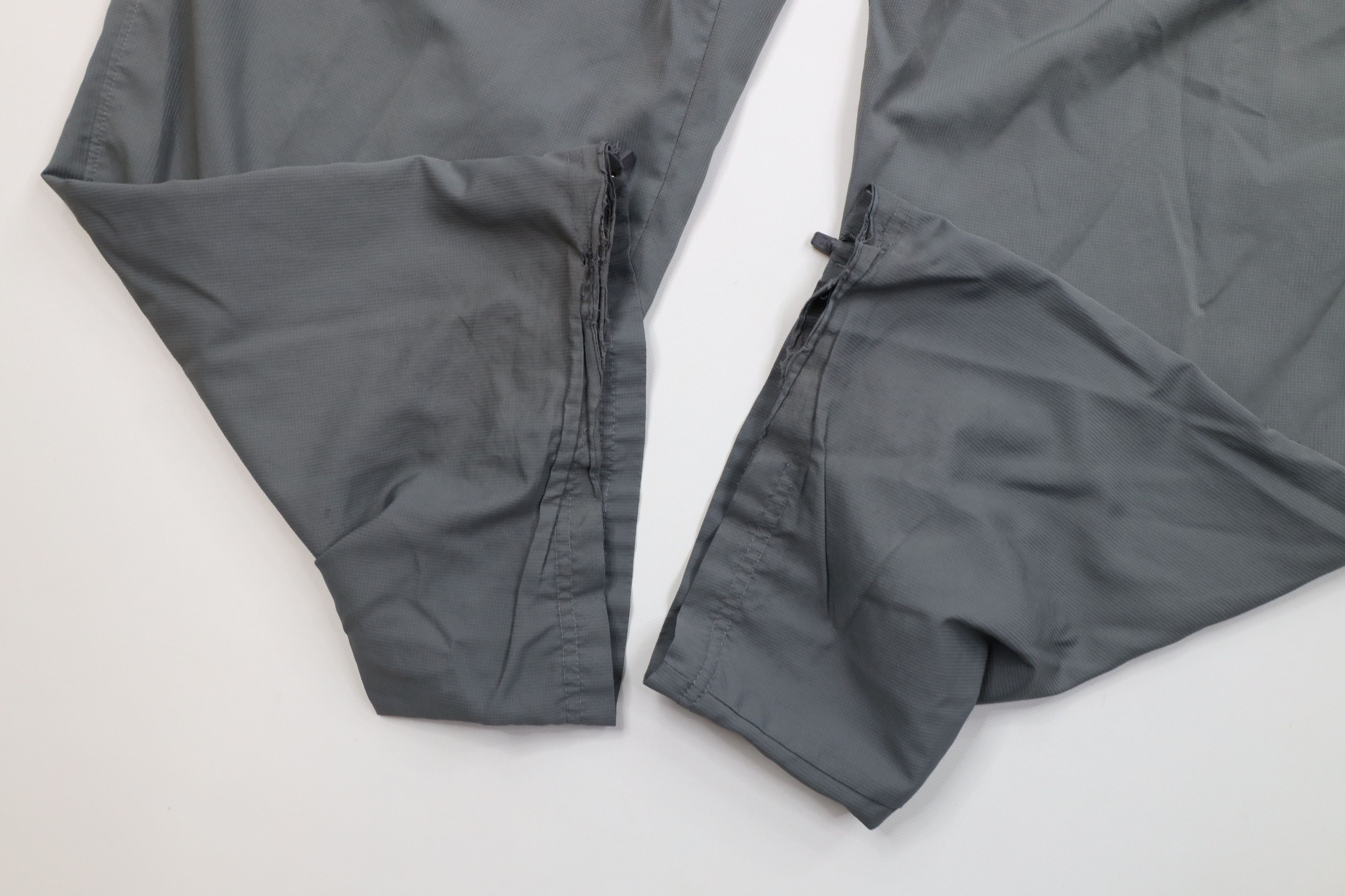 Under Armour Under Armour Ribbed Lined Wide Leg Windbreaker Pants Gray Size US 40 / EU 56 - 6 Thumbnail