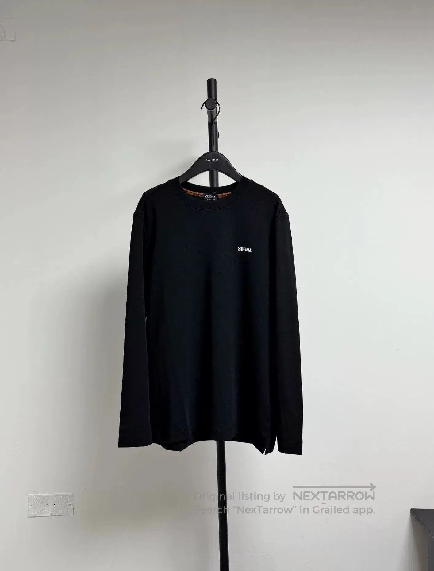 Ermenegildo Zegna Zegna Black Long-Sleeve T-Shirt. Size US L / EU 52-54 / 3 - 1 Thumbnail