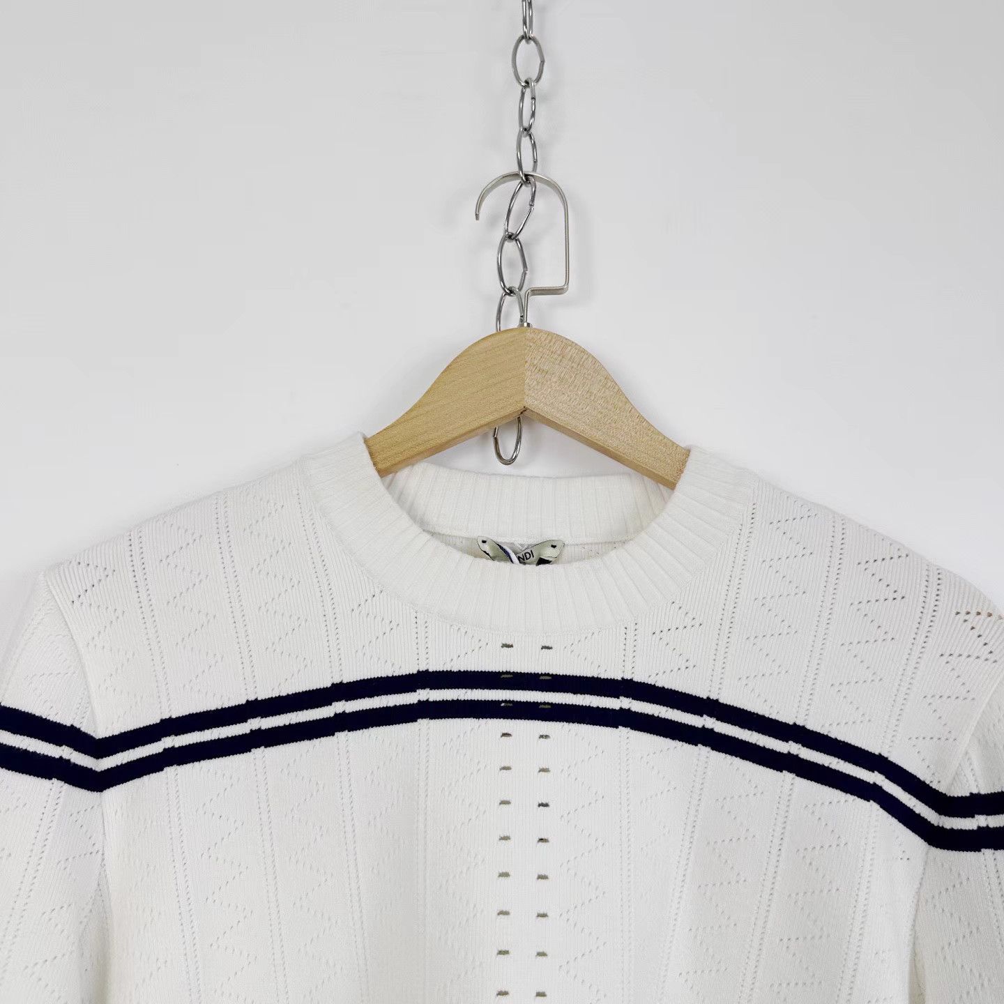 Fendi Fendi Crew Neck Bow Tie Sleeve Navy Style Knit Sweater K12 Size M / US 6-8 / IT 42-44 - 3 Thumbnail