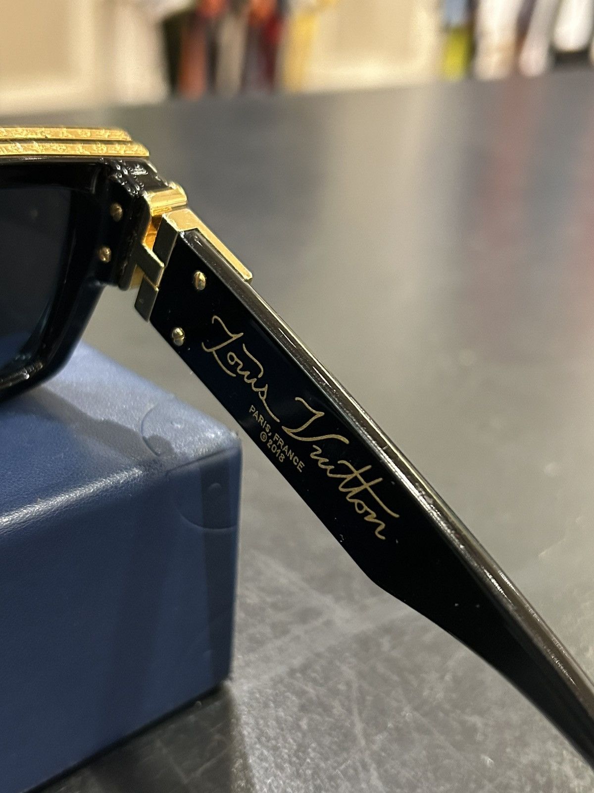 Louis Vuitton Louis Vuitton Millionaire Sunglasses Size ONE SIZE - 4 Thumbnail