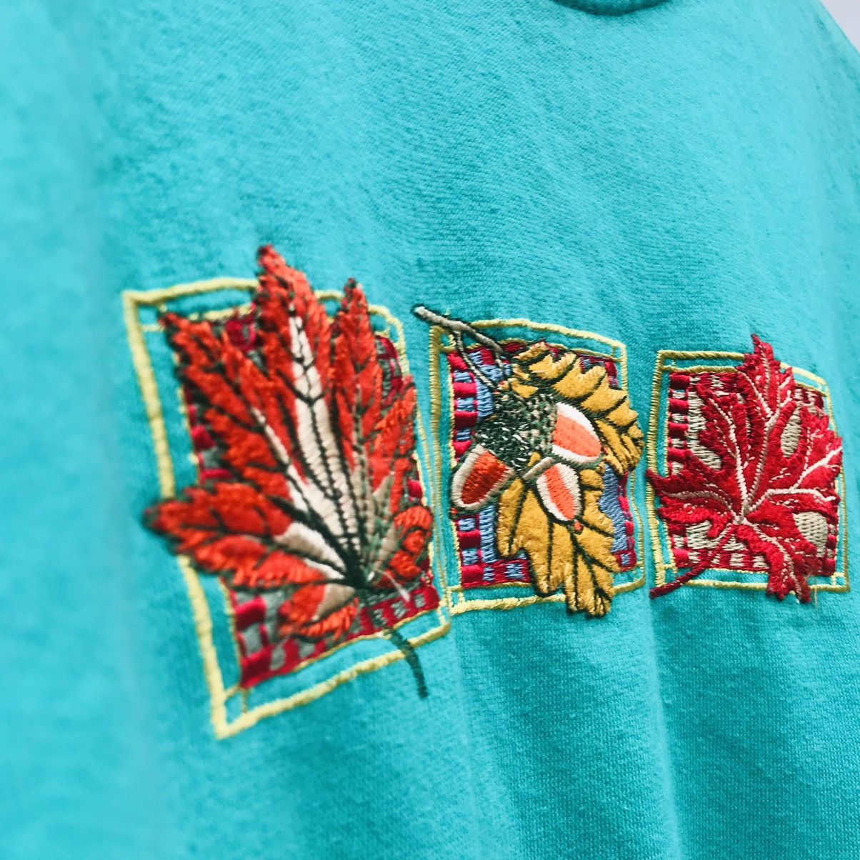 Vintage Vintage Double Crewneck Embroidered Sweatshirts Size US XL / EU 56 / 4 - 4 Thumbnail