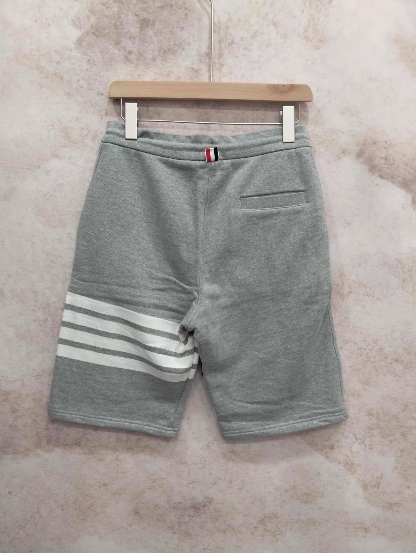 Thom Browne THOM BROWNE 4-bar stripe drawstring short 1 Size US 30 / EU 46 - 2 Thumbnail