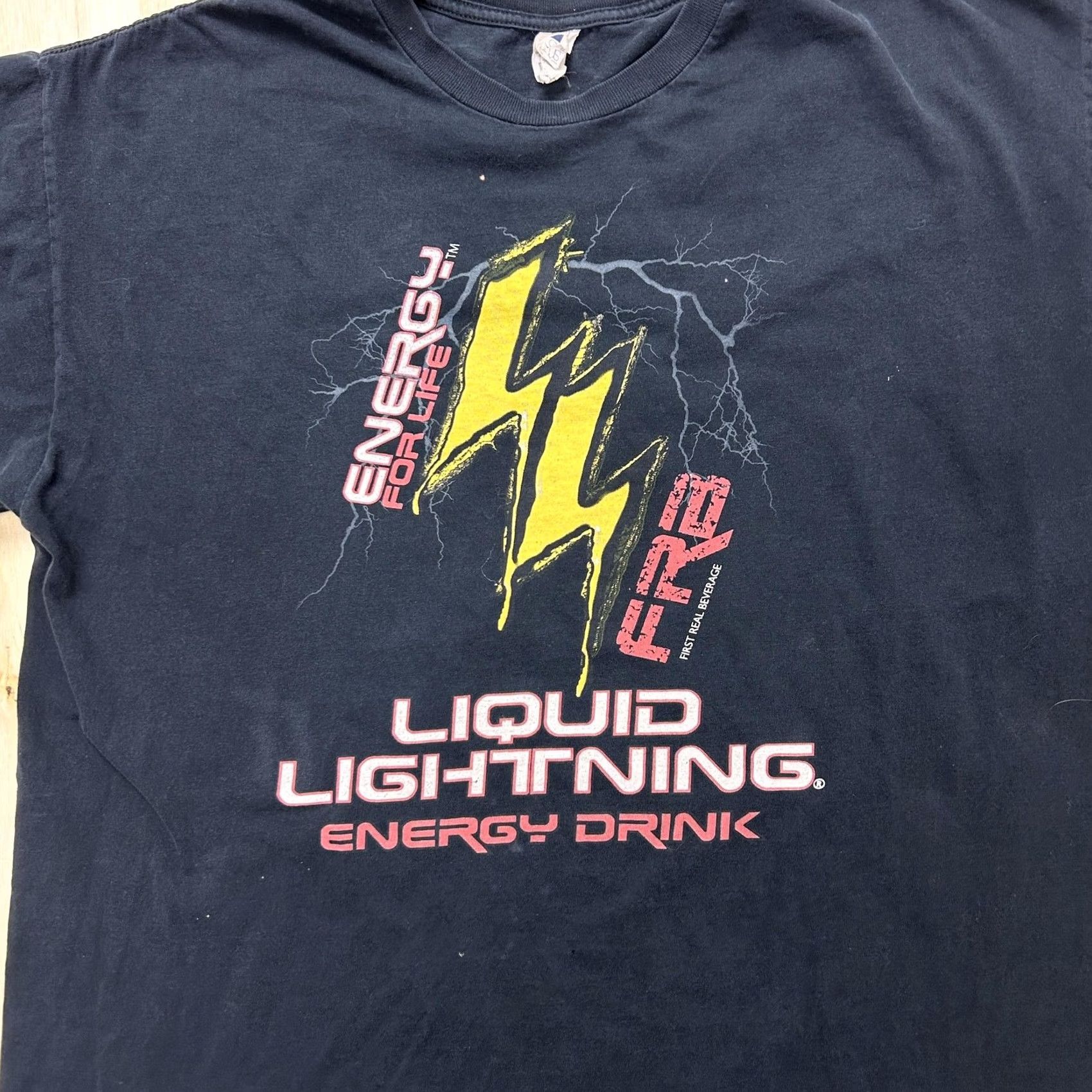 Vintage Liquid Lightning Energy Drink Cyrus Shirt Mens XL Black Graphic Print Tee Size US XL / EU 56 / 4 - 3 Thumbnail