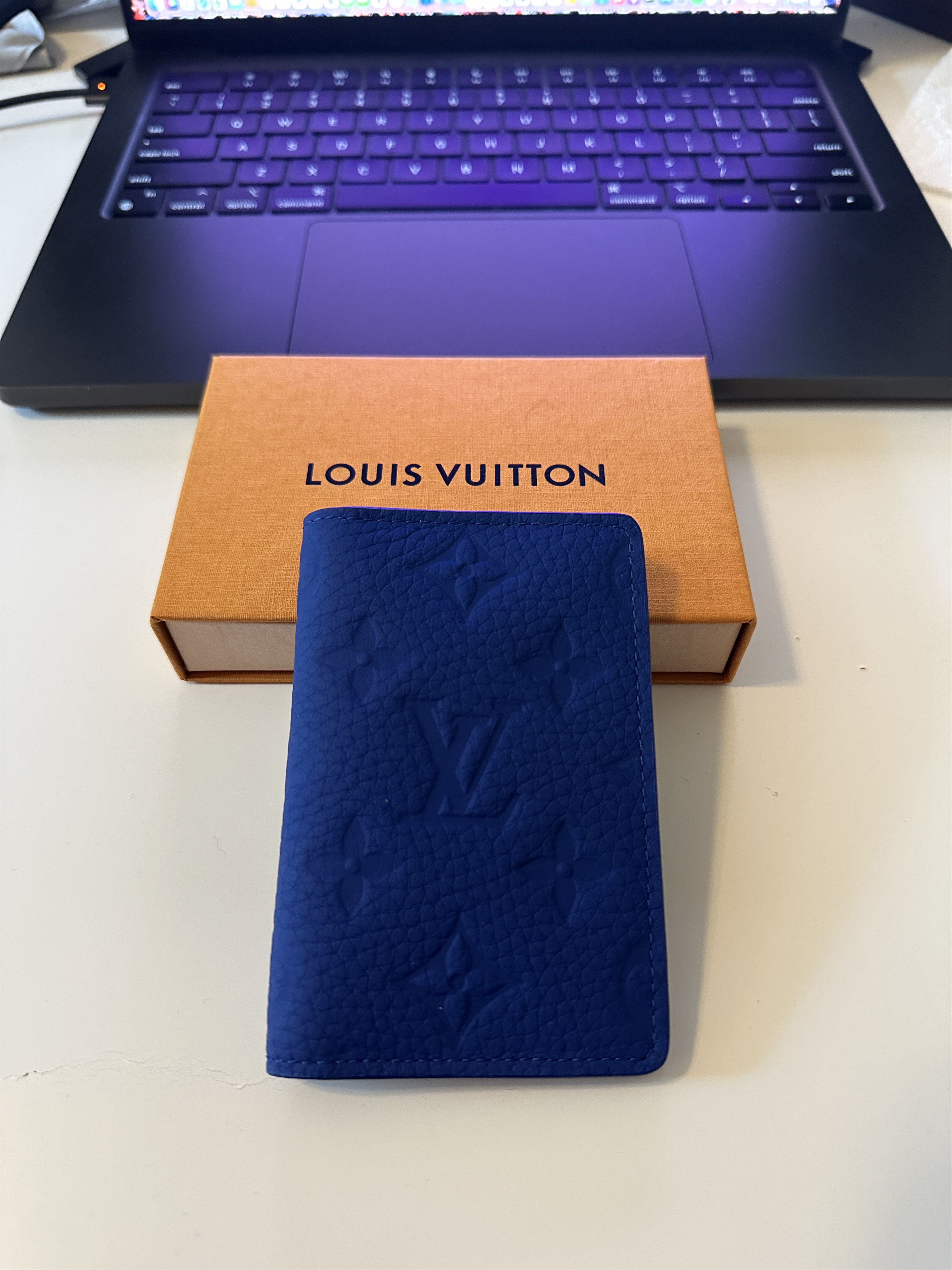 Louis Vuitton Louis Vuitton Pocket Organizer Monogram Taurillon Blue Size ONE SIZE - 2 Thumbnail