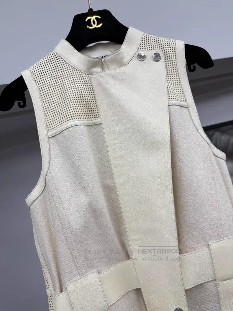 Hermes Hermes White cut-out lace-up leather vest dress Size XS / US 0-2 / IT 36-38 - 2 Thumbnail