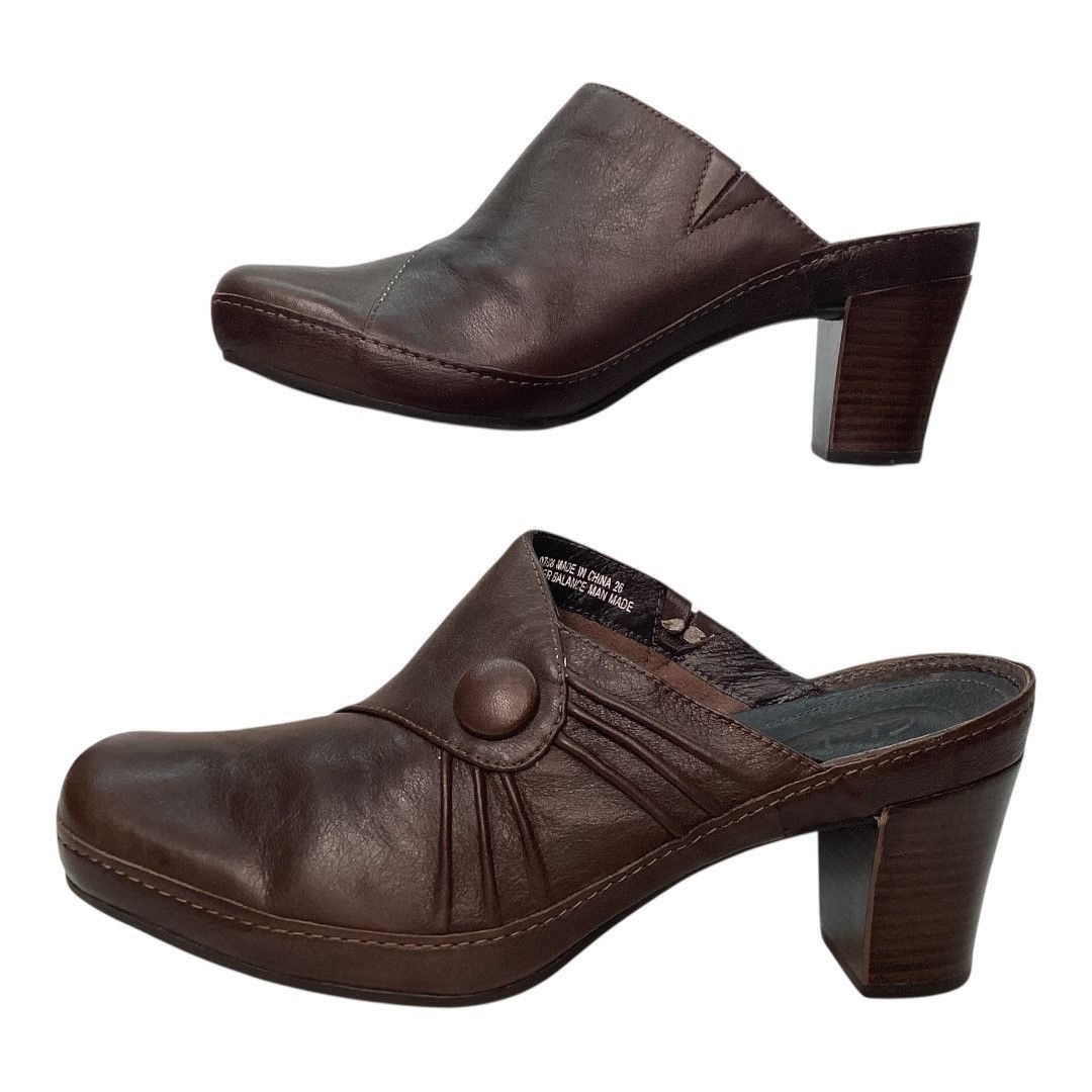 Clarks Clarks Artisan Brown Leather Heeled Mules Clogs Slip on Shoe Size US 9 / IT 39 - 2 Thumbnail