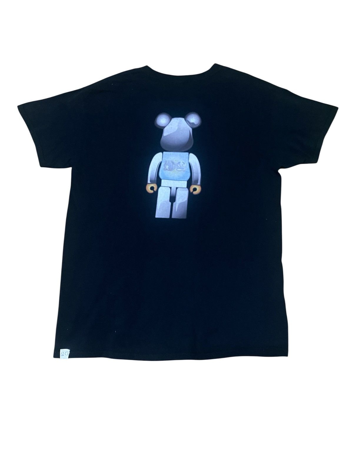 Club Sorayama × Medicom Toy Sorayama X Medicom Toy Bearbrick Back Hit Big Logo T Shirt Size US M / EU 48-50 / 2 - 1 Thumbnail