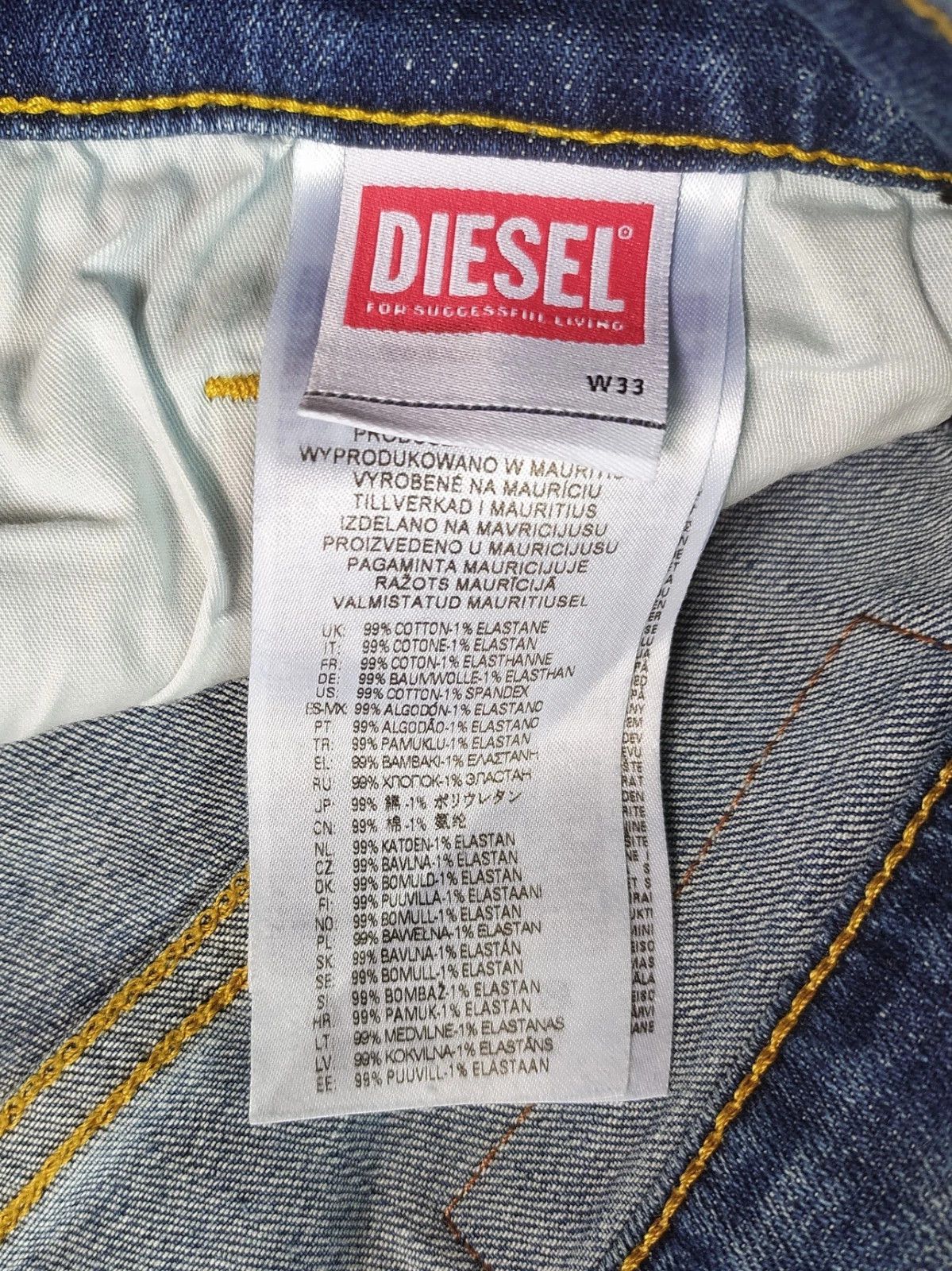 Diesel Diesel D-YENNOX L.32 MENS JEANS T/9880 Size US 33 - 8 Thumbnail