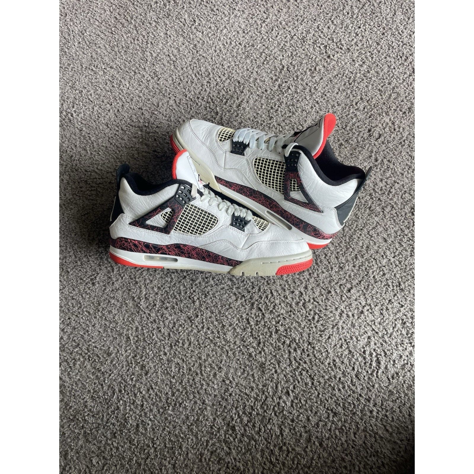 Jordan Brand Size 11.5-Air Jordan 4 Retro Pale Citron Bright Crimson 2019 Size US 11.5 / EU 44-45 - 3 Thumbnail