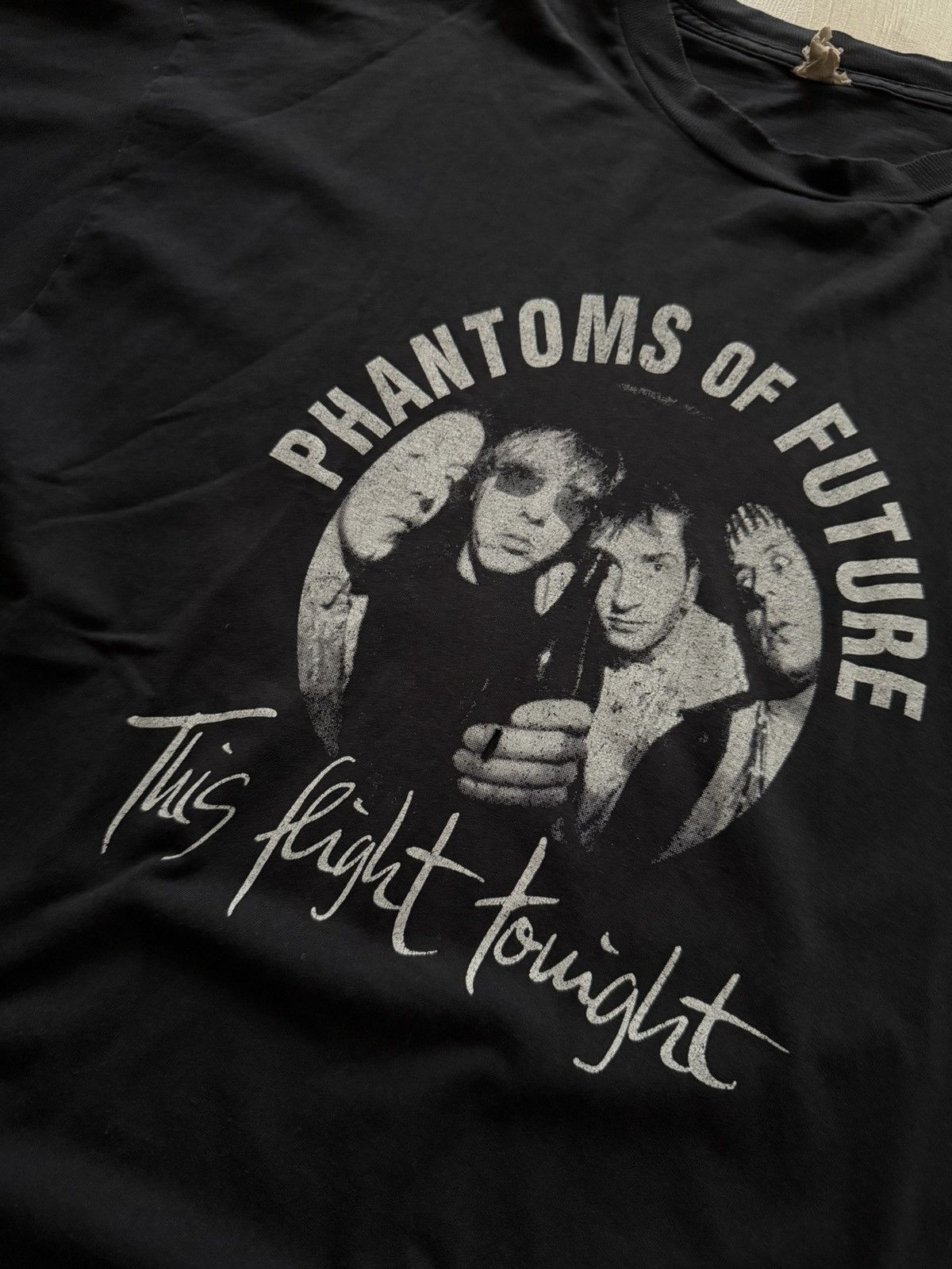 Band Tees Phantoms of Future this Flyght tonight vintage rock tshirt Size US XL / EU 56 / 4 - 5 Thumbnail