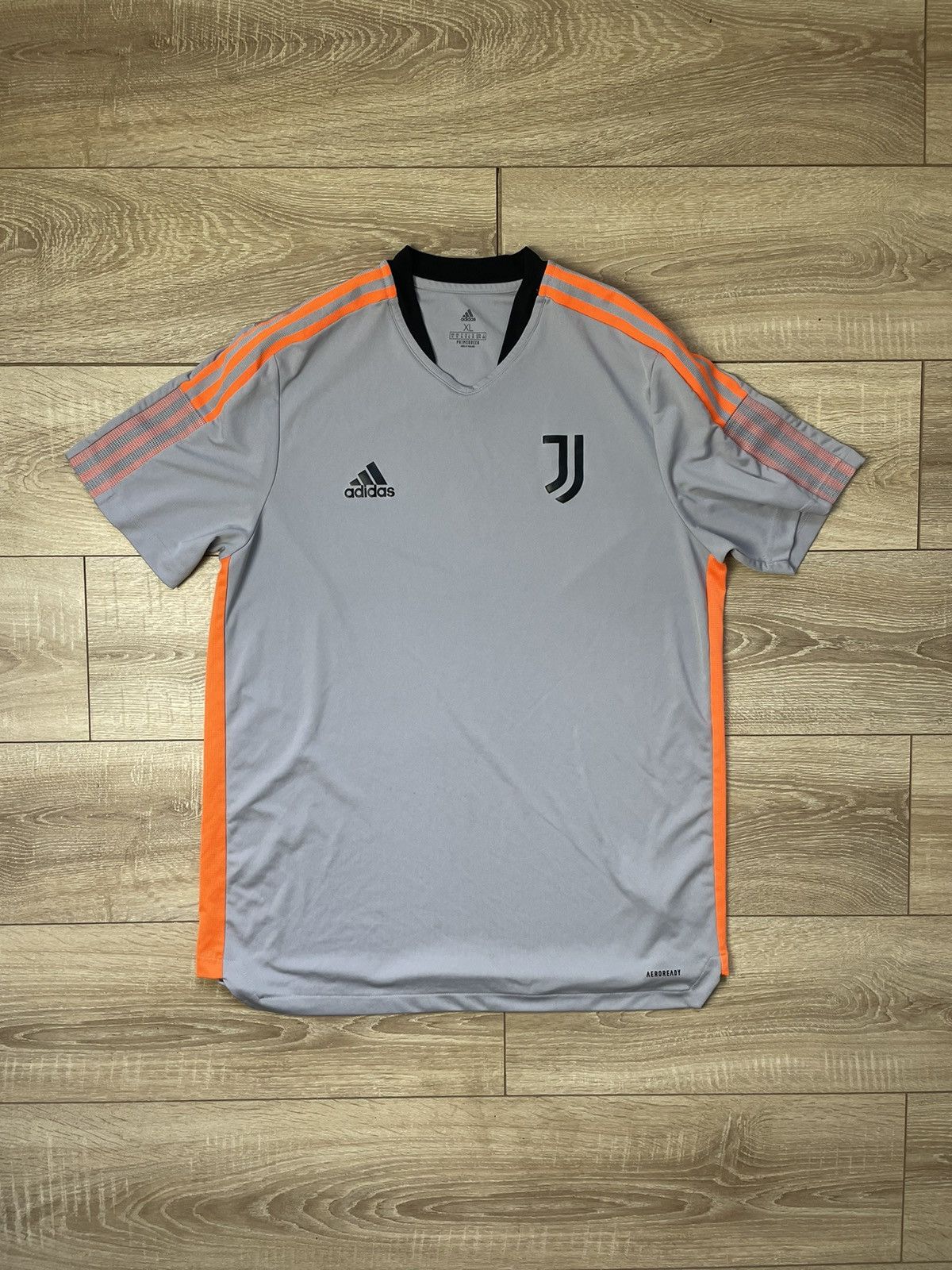 Adidas JUVENTUS 2021 2022 TRAINING FOOTBALL SHIRT ADIDAS TRACK TOP Size US XL / EU 56 / 4 - 1 Thumbnail