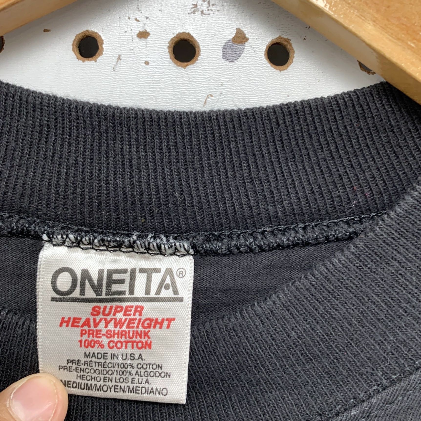 Vintage VINTAGE ONEITA T-Shirt Men M Black 90s Ski Lake Tahoe Penguin Snow Shirt Mens Medium Black 90s Theme Mens Size US M / EU 48-50 / 2 - 5 Thumbnail