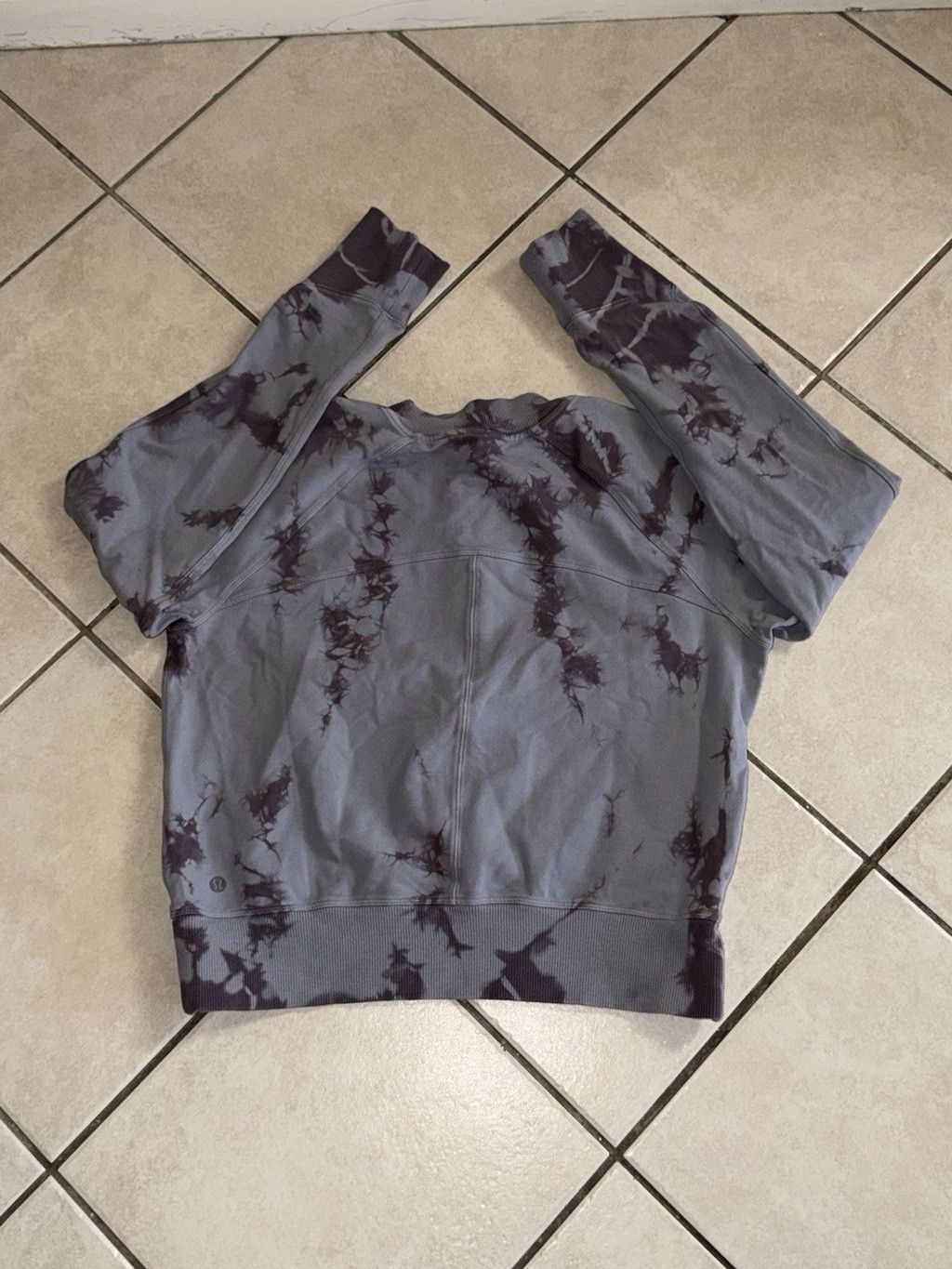 Lululemon LULULEMON READY TO ROLL SWEATSHIRT TIE DYE GRAY/PURPLE Sz 6 Size M / US 6-8 / IT 42-44 - 7 Thumbnail
