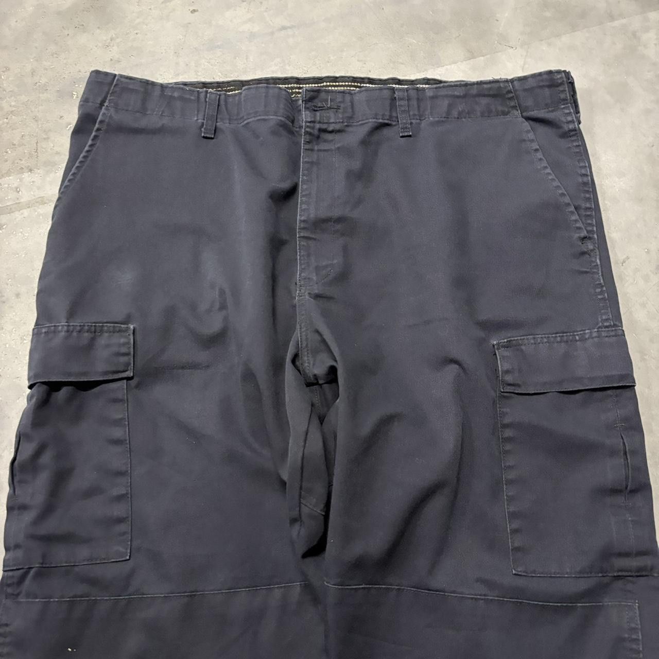 Japanese Brand × Vintage Crazy Vintage Y2K/2000s Baggy Black Streetwear Workwear Skater Style Cargo Pants! Size US 44 / EU 60 - 5 Thumbnail