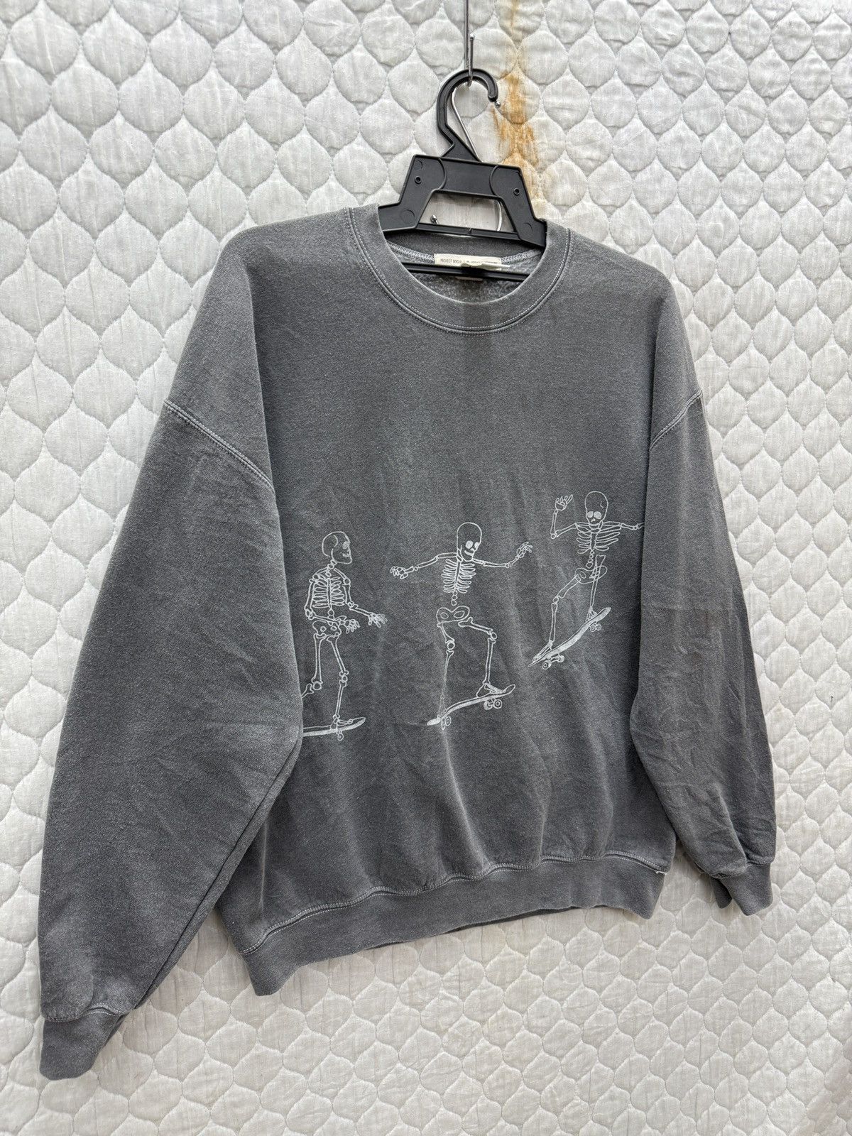 Urban Outfitters 🔥🔥🔥ARCHIVE PROJECT SOCIAL T URBAN OUTFITTER SWEATSHIRTS Size US M / EU 48-50 / 2 - 3 Thumbnail