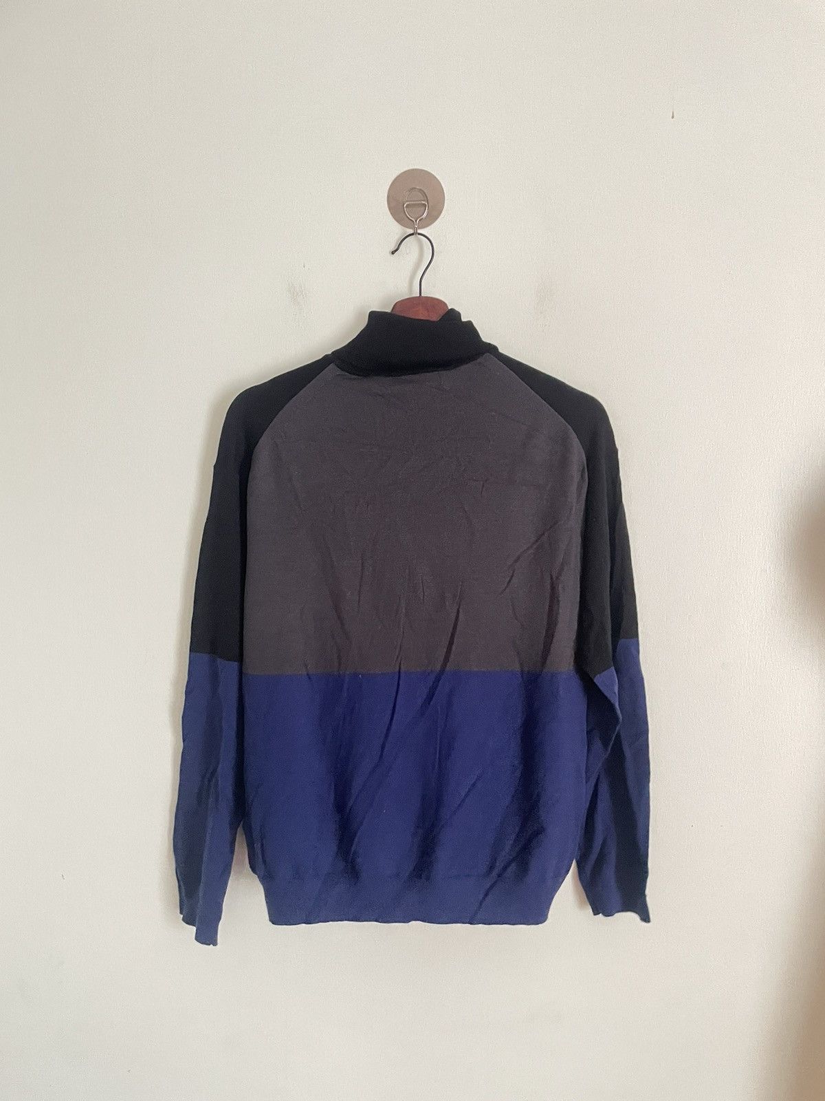 Jil Sander × Uniqlo Jil Sander X Uniqlo Roll-neck Sweatshirt Size US M / EU 48-50 / 2 - 2 Thumbnail