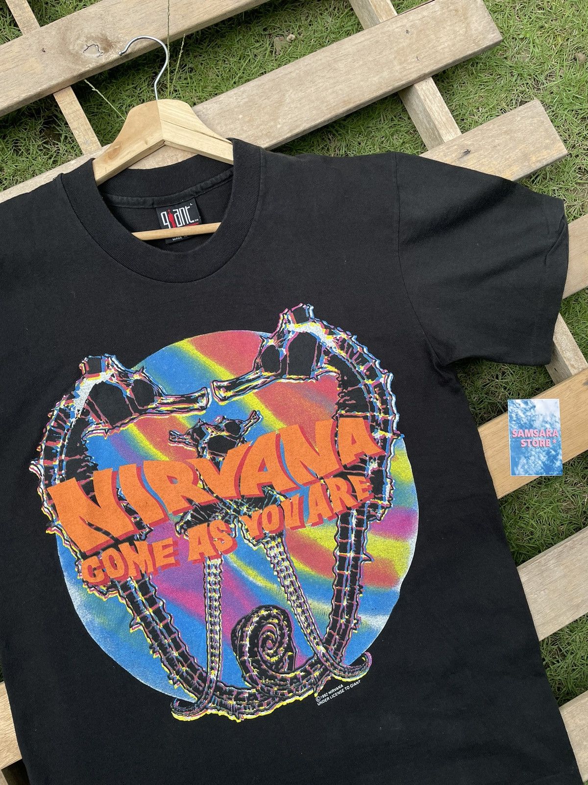 Band Tees Vintage 1992 Nirvana Come As You Are Band Tee Size US S / EU 44-46 / 1 - 1 Thumbnail