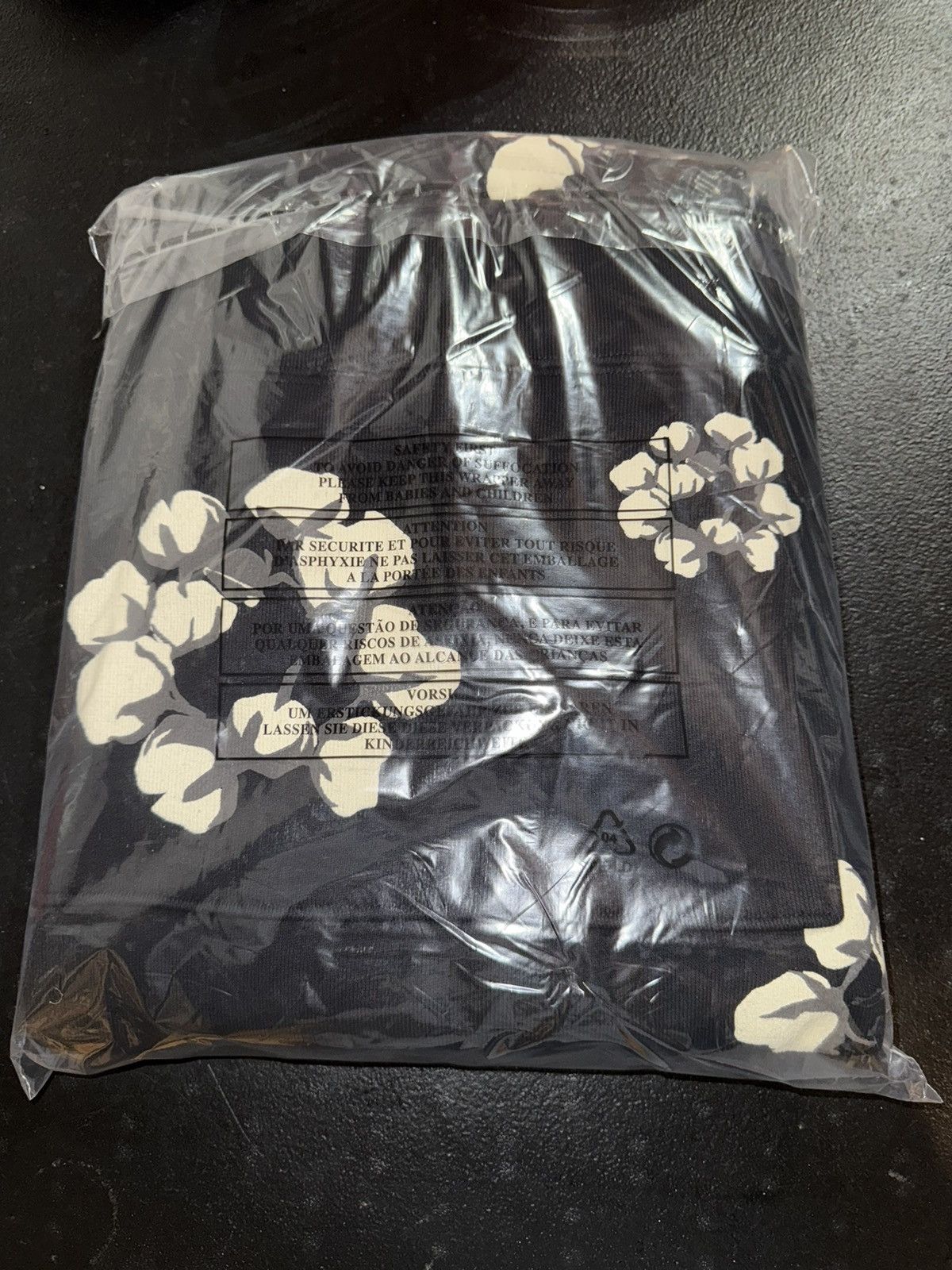 Cactus Plant Flea Market × DENIM TEARS Cactus Tears Wreath Hoodie Black XXL Size US XXL / EU 58 / 5 - 10 Thumbnail