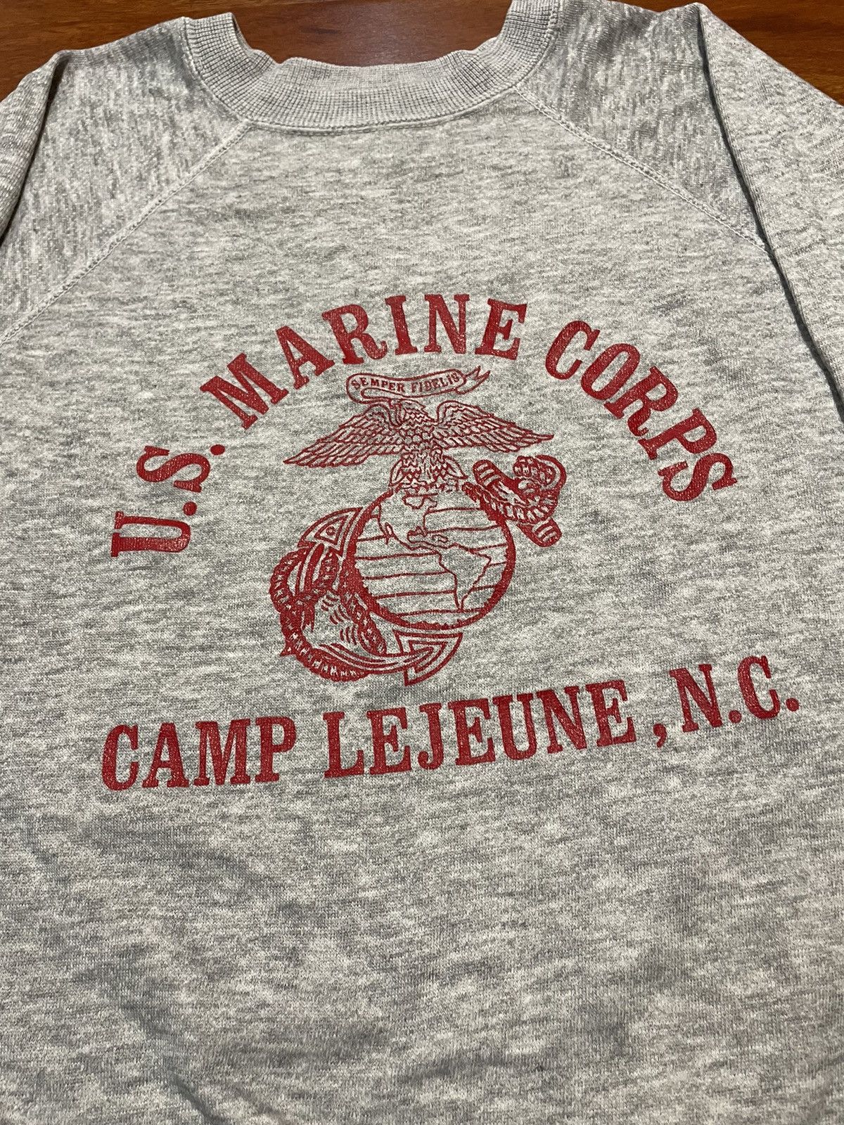 Vintage 60s/70s Vintage USMC Camp Lejeune Raglan Sweatshirt Size US M / EU 48-50 / 2 - 2 Thumbnail