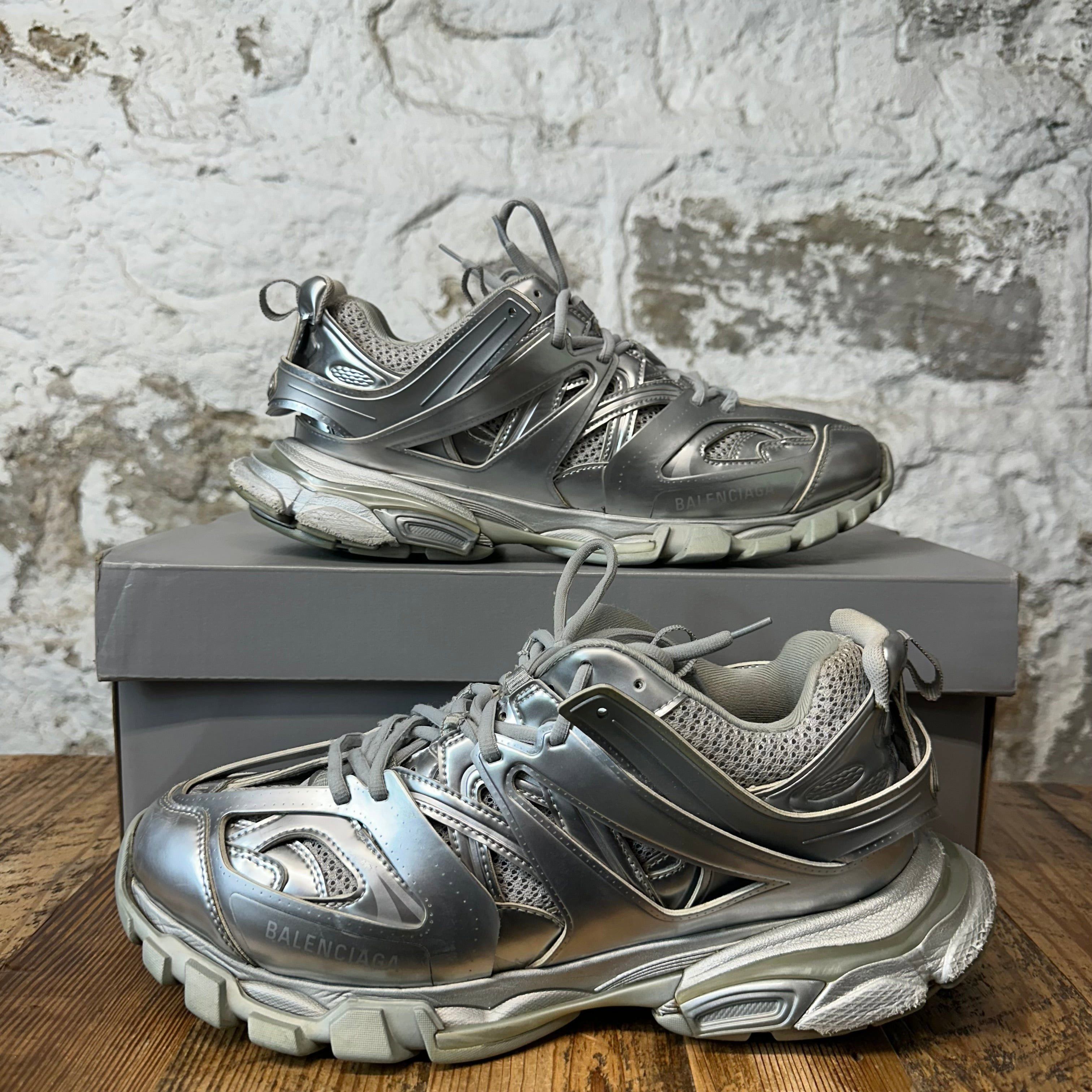 Balenciaga Balenciaga Track Runner Silver Sneaker Sz 11 (44) Size US 11 / EU 44 - 1 Thumbnail