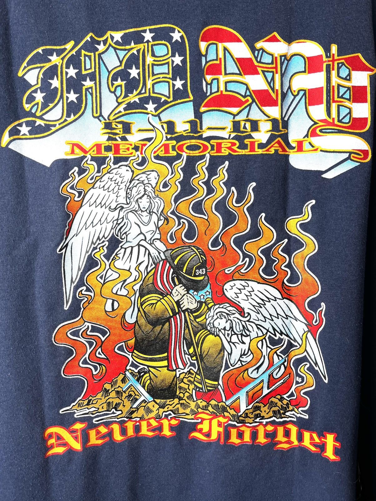 Vintage Vintage FDNY Memorial Firefighter Angel Graphic Tee Size US XL / EU 56 / 4 - 5 Thumbnail