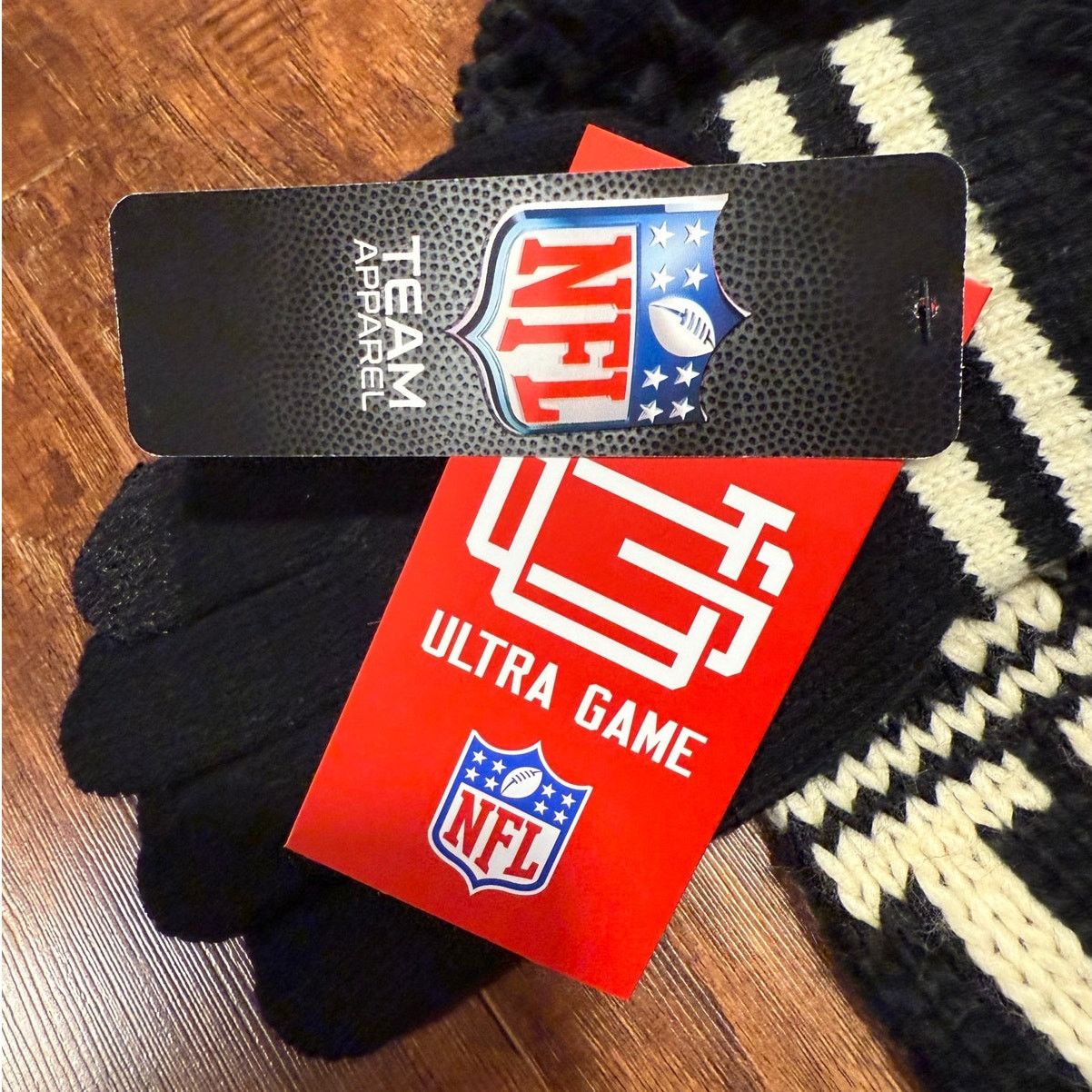 NFL Pittsburgh Steelers Ultra Game NFL Beanie Hat Gloves Set NWT Size ONE SIZE - 2 Thumbnail