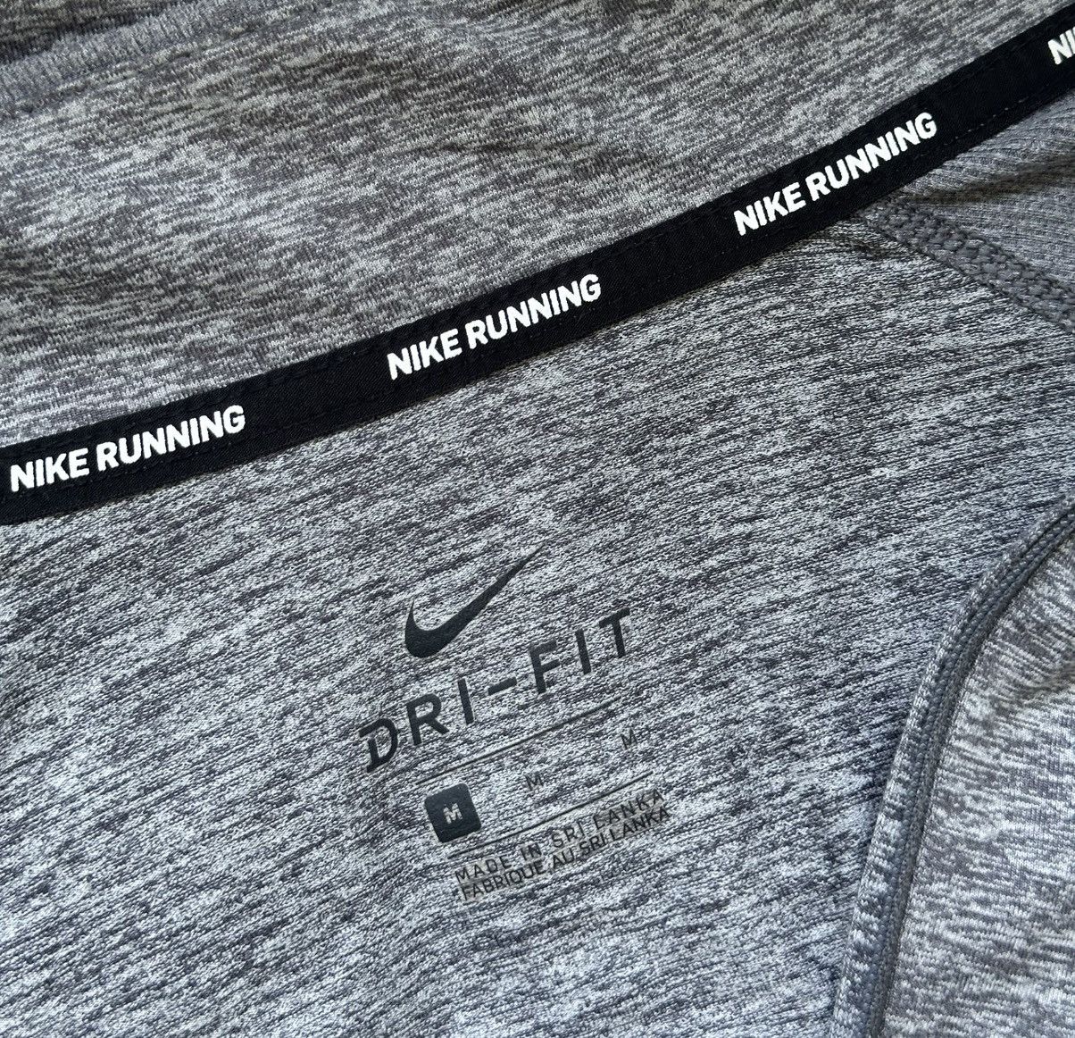 Nike Nike Dri-Fit Element Mens Gray 1/2 Zip Running Shirt Size M Size US M / EU 48-50 / 2 - 8 Thumbnail